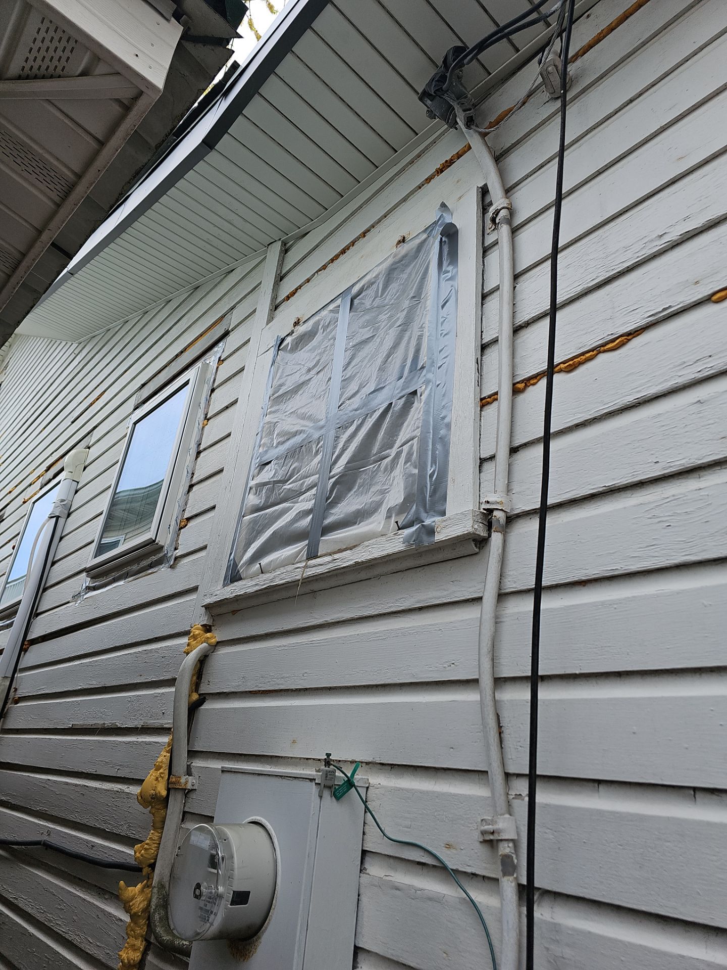 Window replacement using ProVia Aspect windows. Siding installation by Window Depot of Annapolis