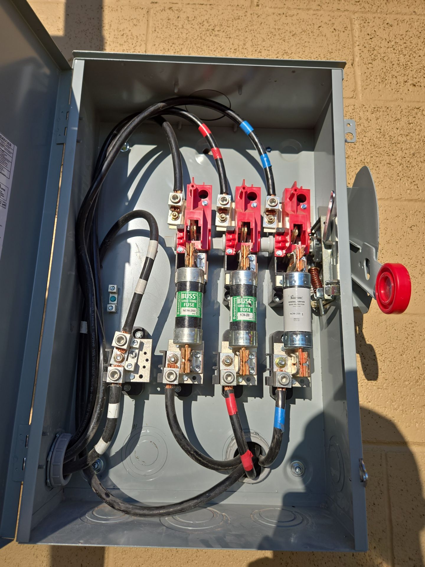 200a 3ph MPU by Peach Electric Inc