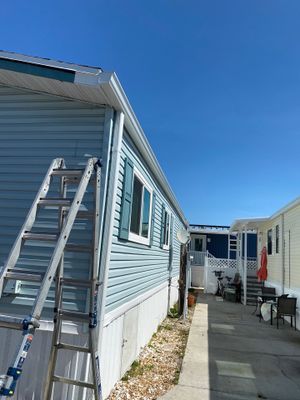 Rain-Ready Seamless Gutters for Coastal Living in Longboat Key FL