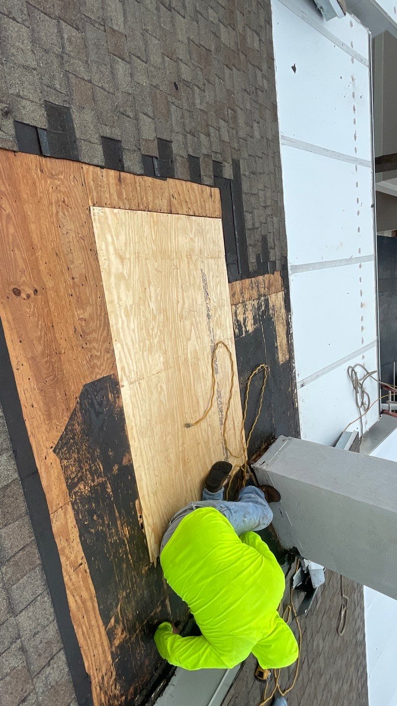 Shingle Roof Repair using Asphalt Shingles by RoofSmith of Tampa Bay