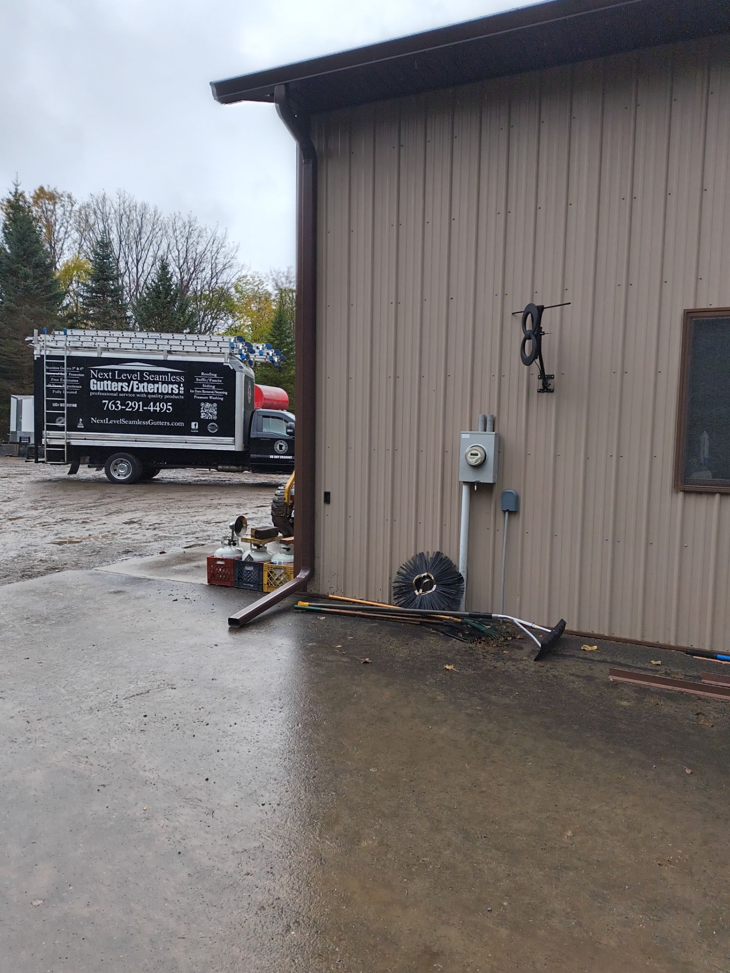 6-Inch Royal Brown Seamless Gutter Installation with Snow Rails – Monticello, MN by Next Level Seamless Gutters / Exteriors Inc.