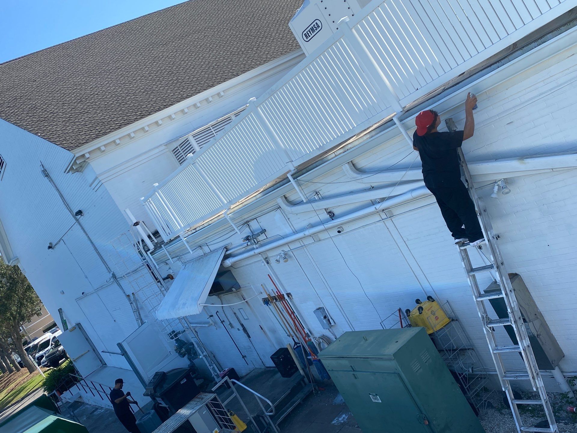 Round Downspouts and Seamless Gutter Installation in Tampa FL by Gutter Professors