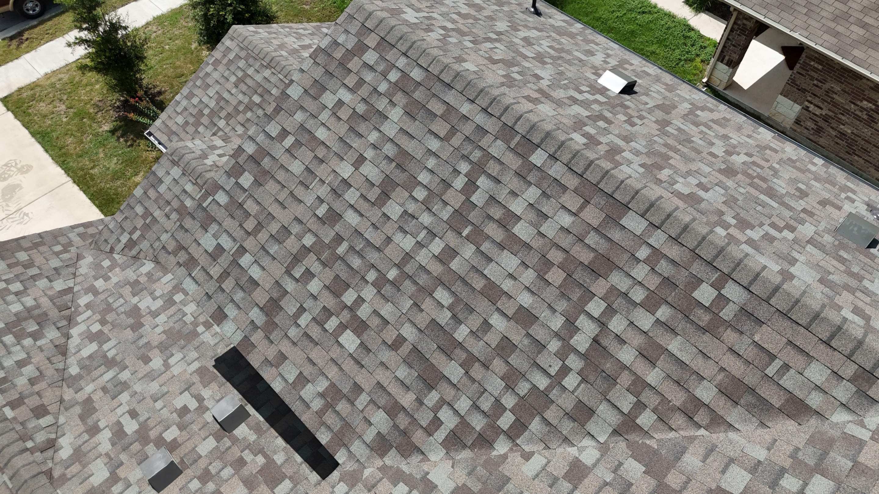 Driftwood - Owens Corning TruDefinition Duration by RoofsOnly.com