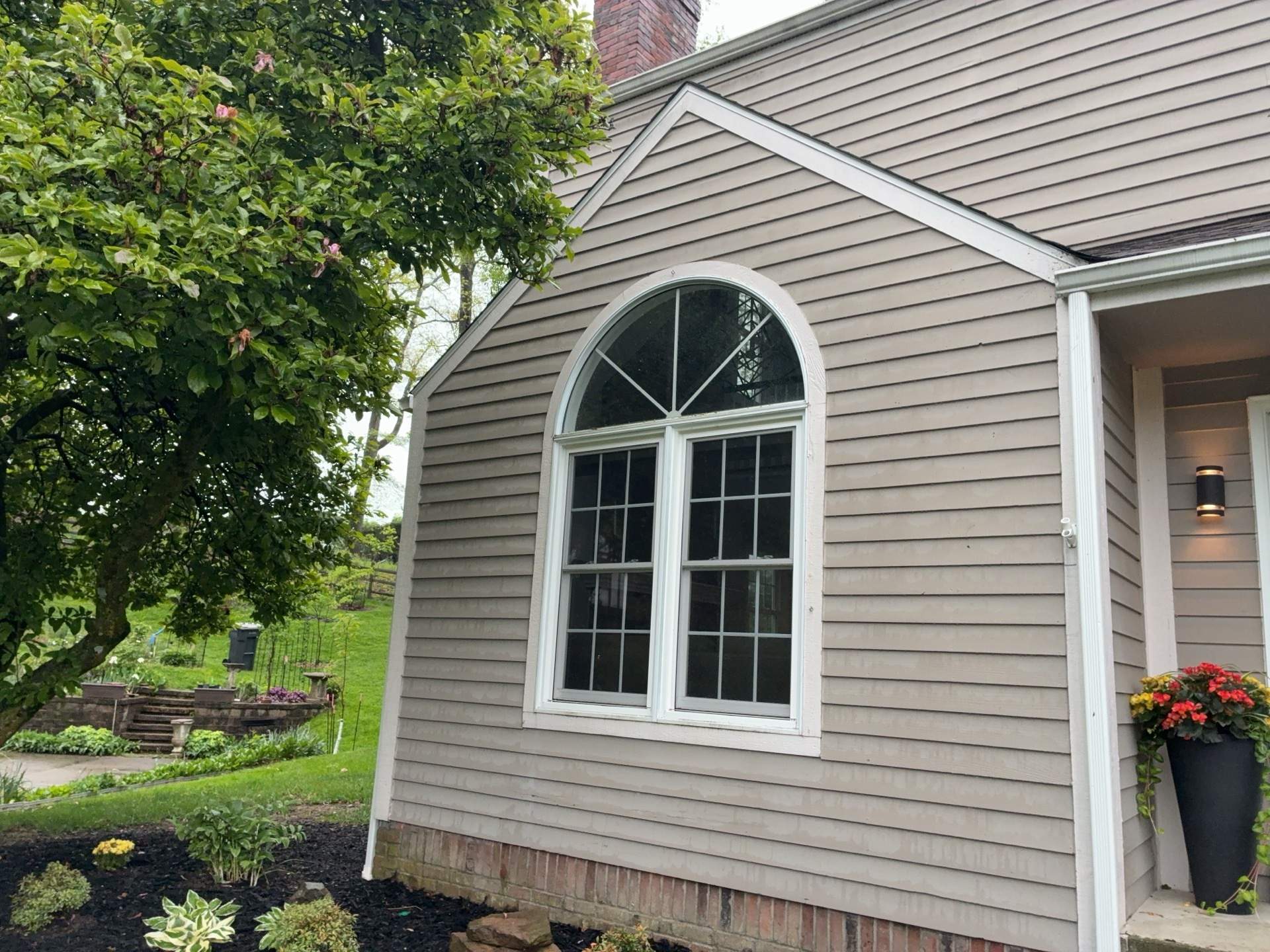 James Hardie Full House Siding Renovation in Wexford by Ideal Siding Pittsburgh