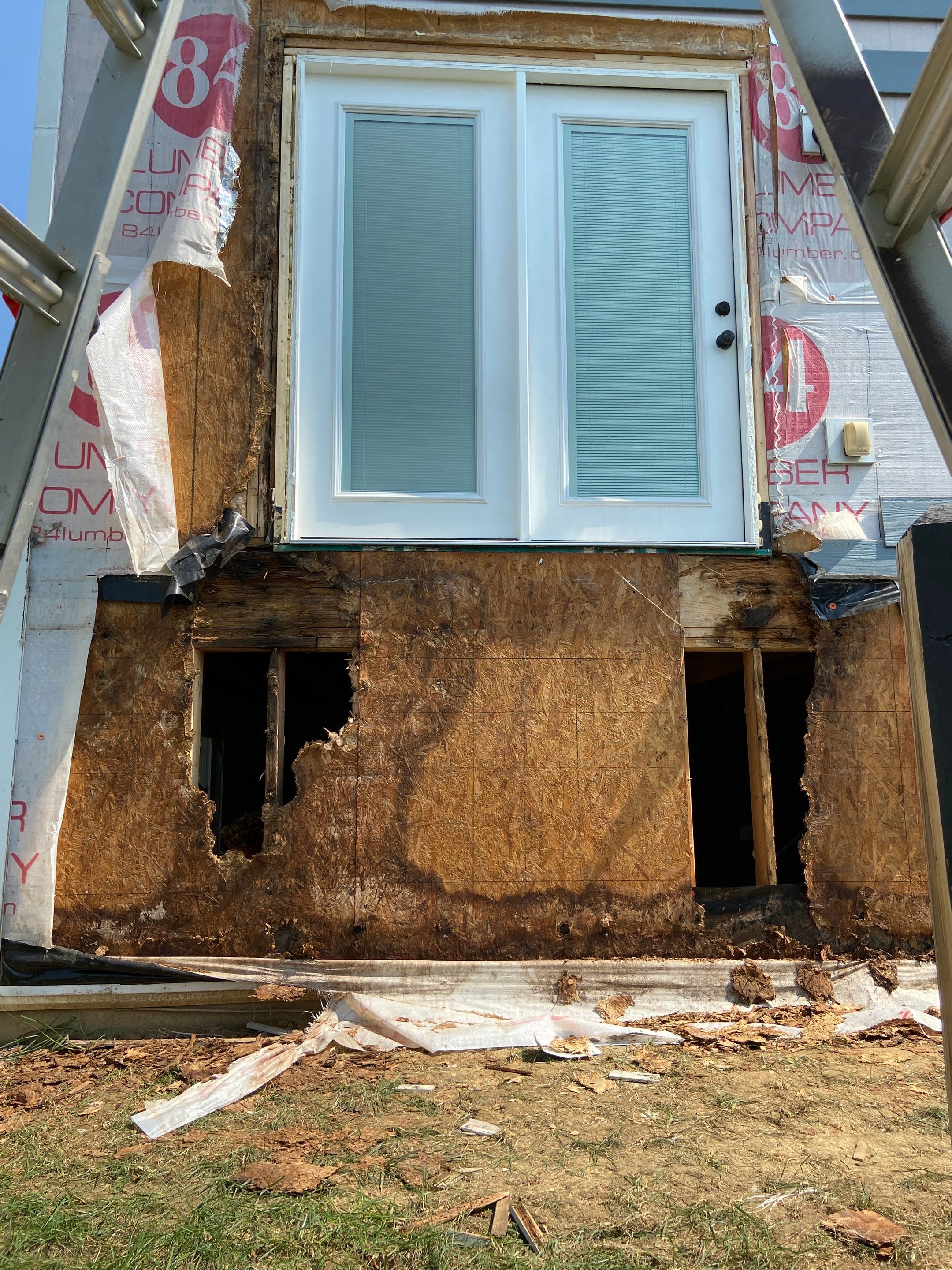 Leak Behind Siding caused Structural Damage by ANR Restoration