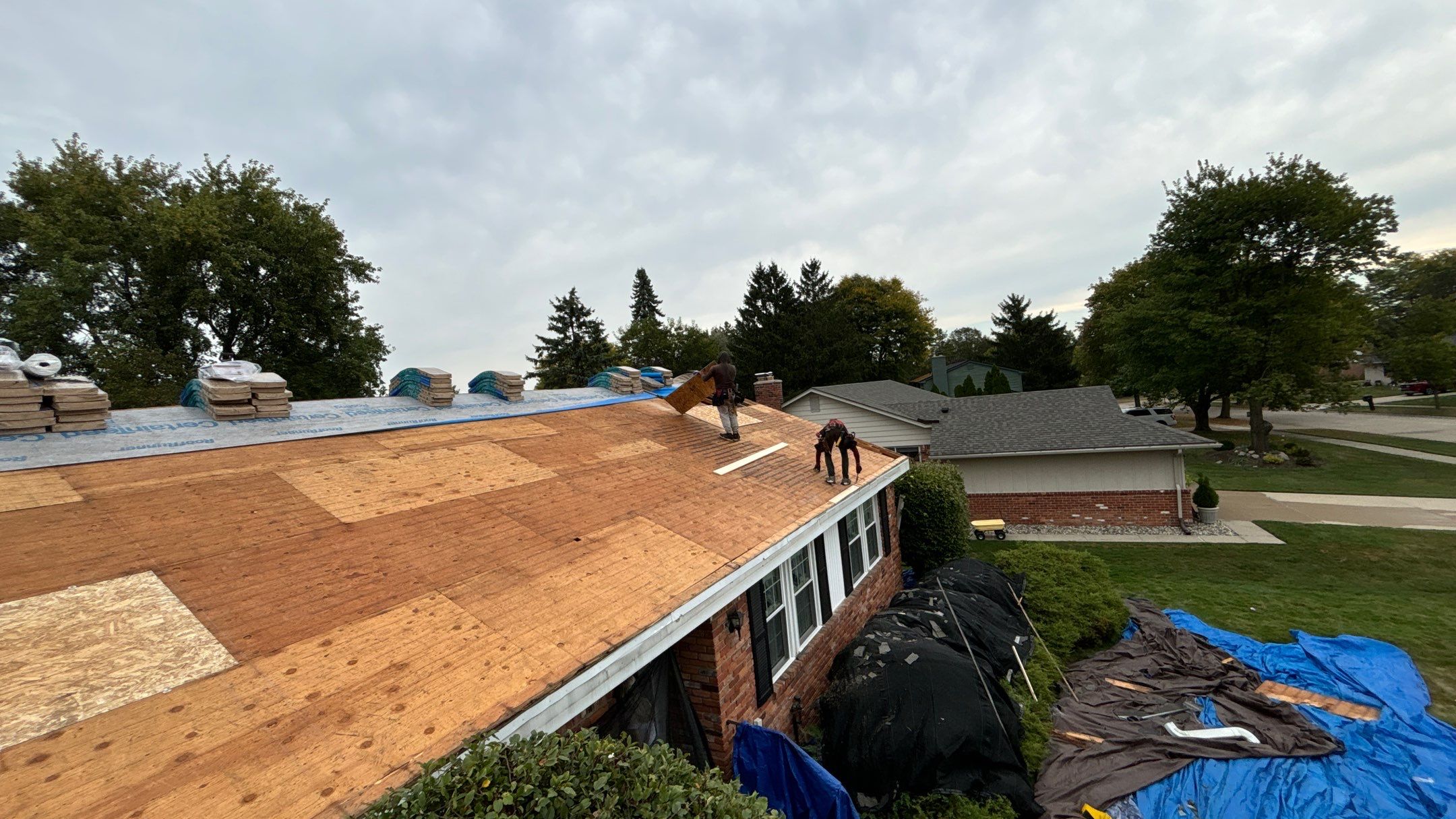 Roof Replacement using CertainTeed Landmark by 180 Contractors