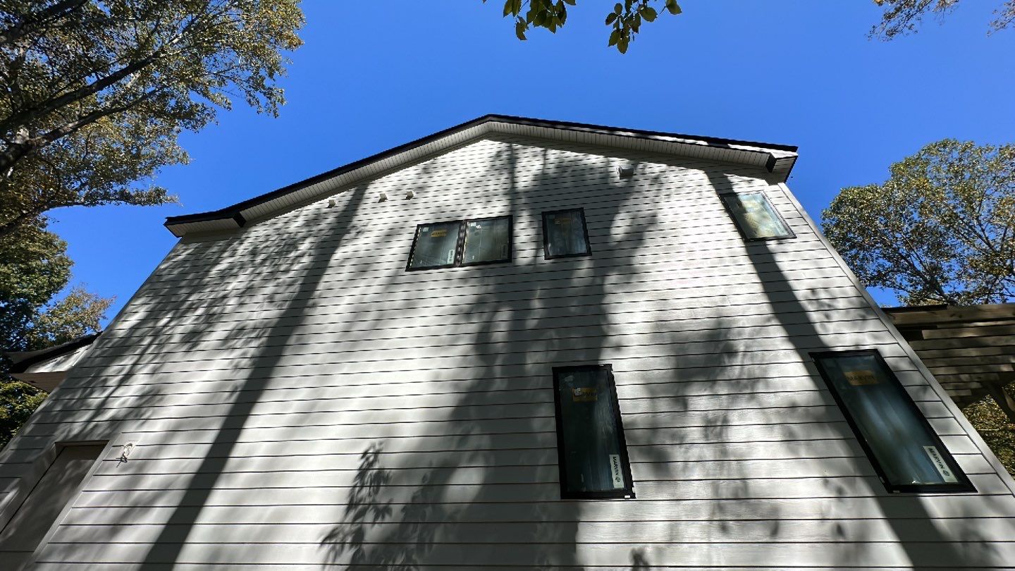 Siding Installation using JH Select Cedarmill Eased Edge by ExteriorPros