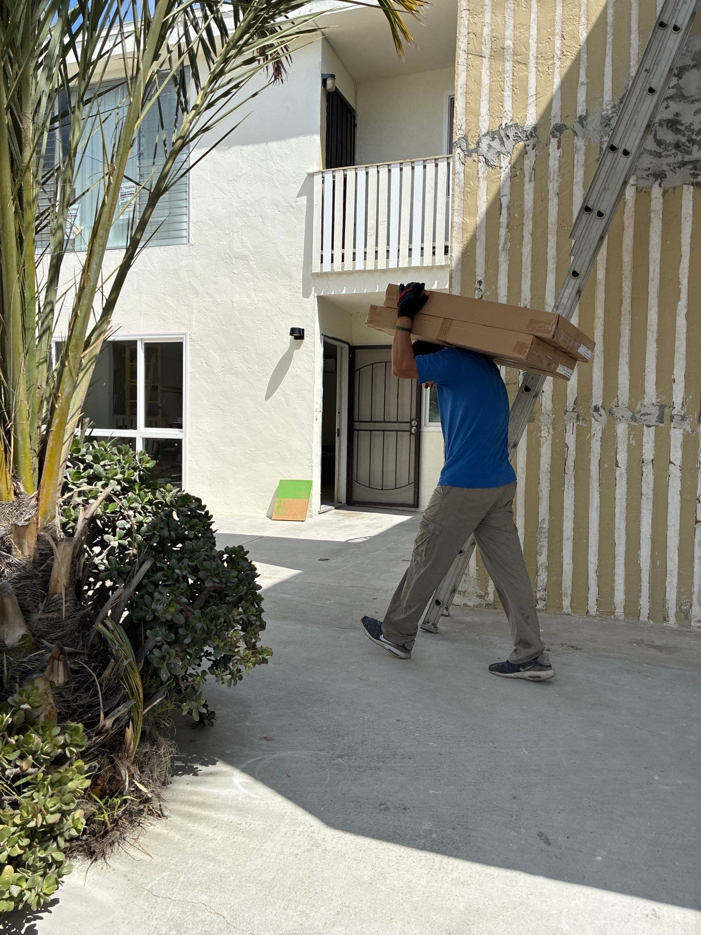 Project in 2140 Howard with 17 units by M1 Builds, Inc.