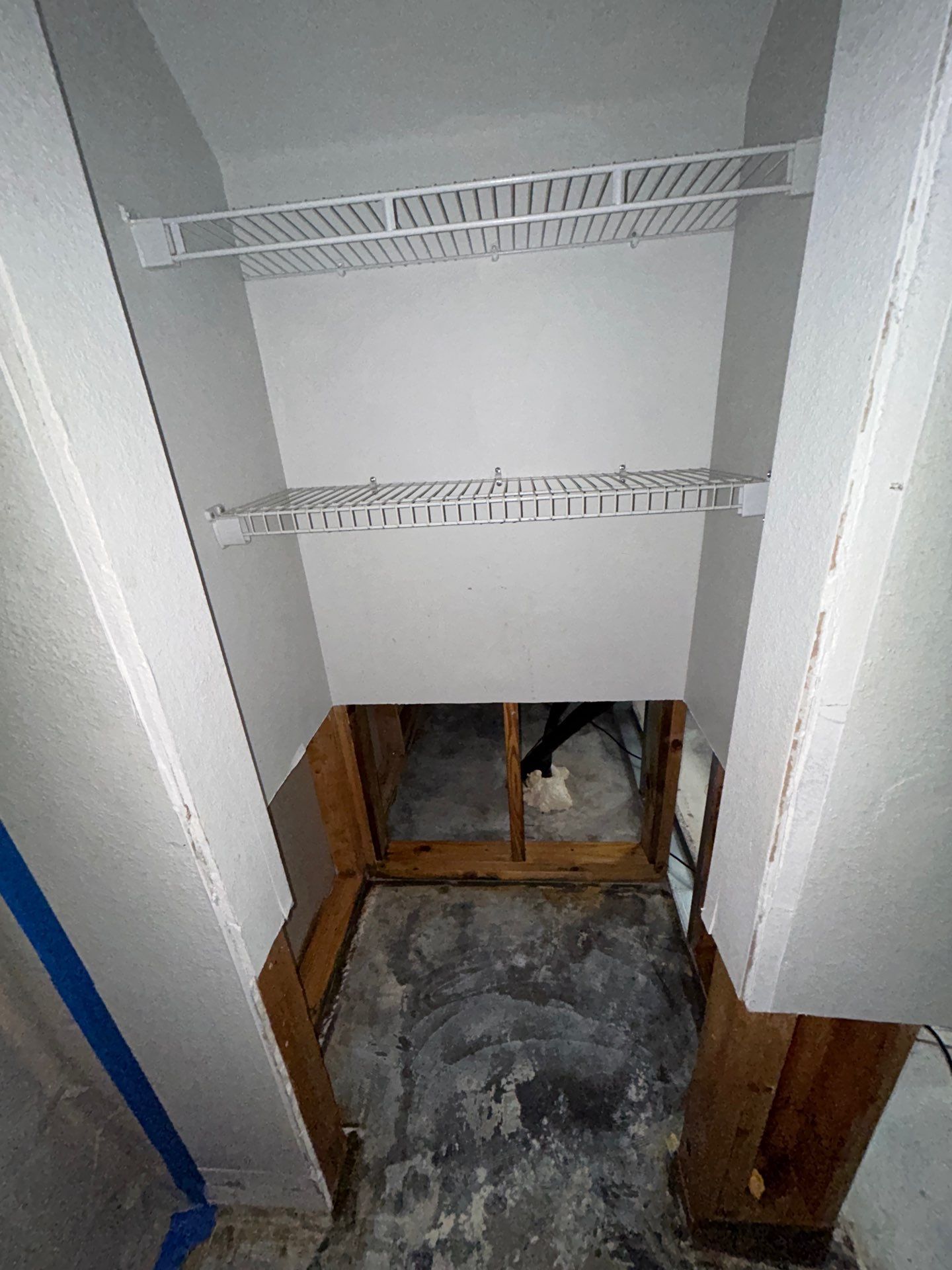 Stansell - water and mold photos  by THE RAPID TEAM
