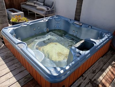 Hot Tub Drain & Clean Service – La Jolla, San Diego