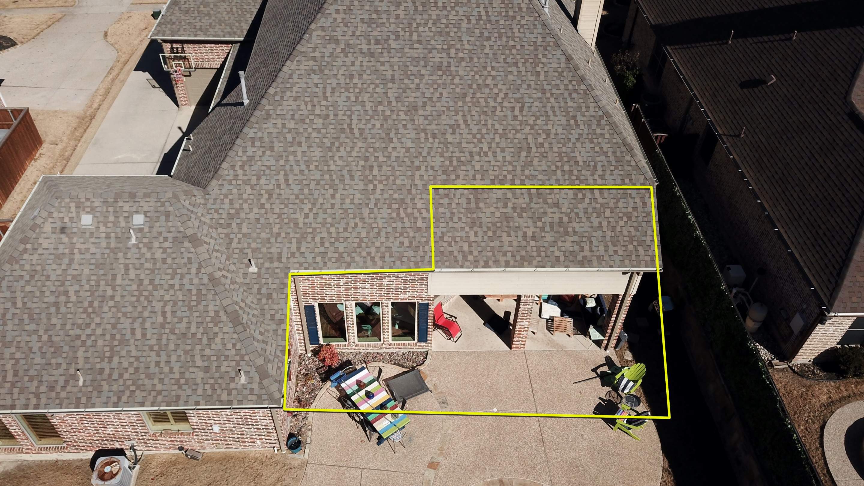 Patio & Pool bath addition by SLM General Contractors & Roofing
