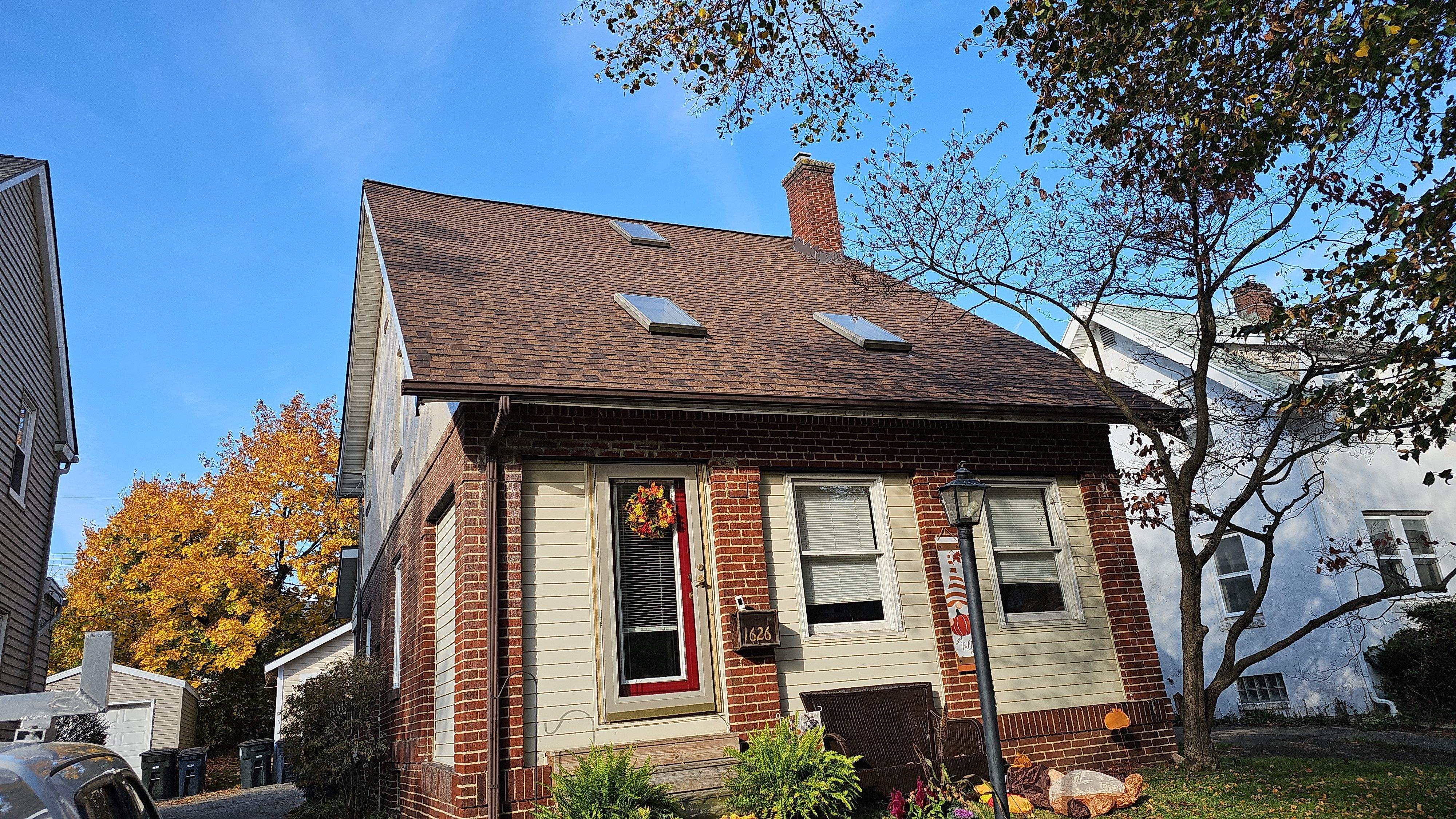 Atlas Pinnacle, Color, Burnt Hickory, Drip Edge, Color, Musket Brown by Eagle Eye Roofing