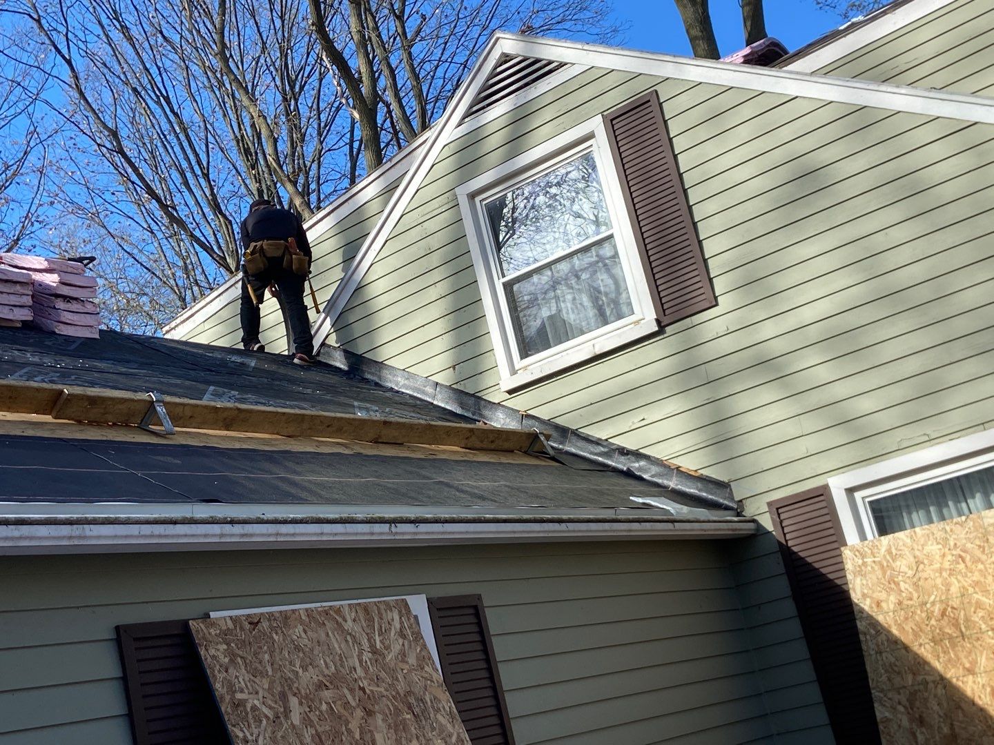 Roof Replacement using Owens Corning by 180 Contractors