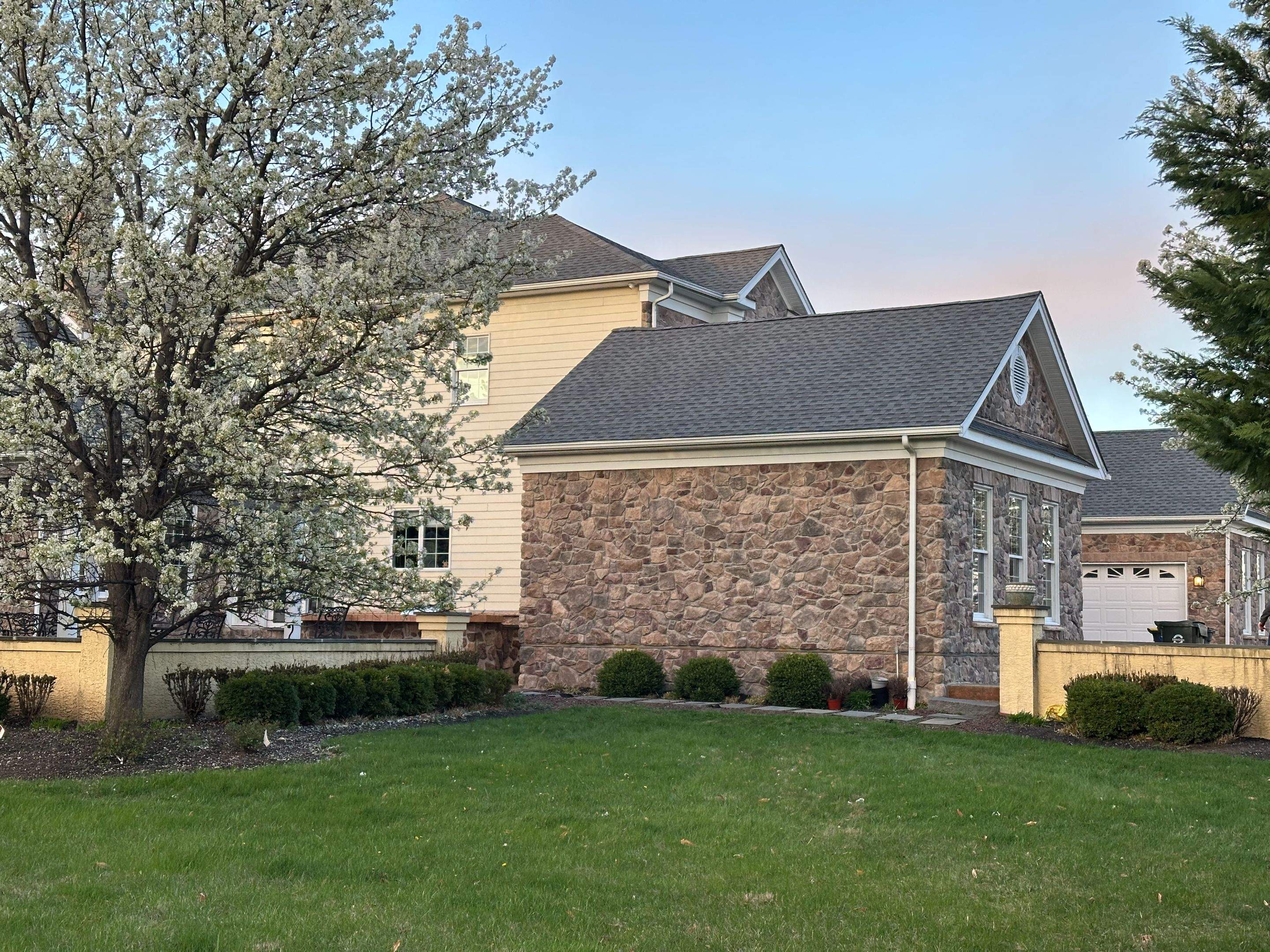Roofing by Stofan Construction LLC