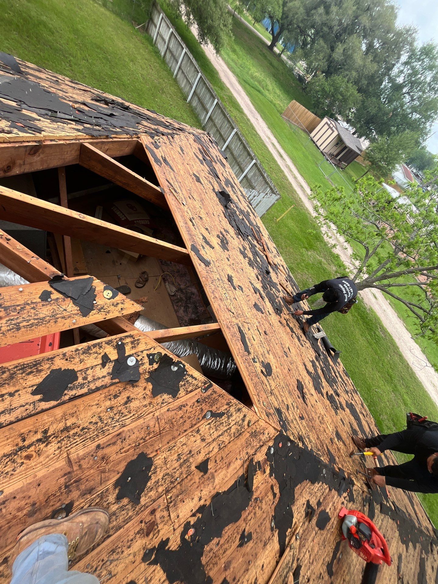 Residential Roofing Repair using Owen's Corning Duration (Lifetime) Shingles by Roof Repair Company