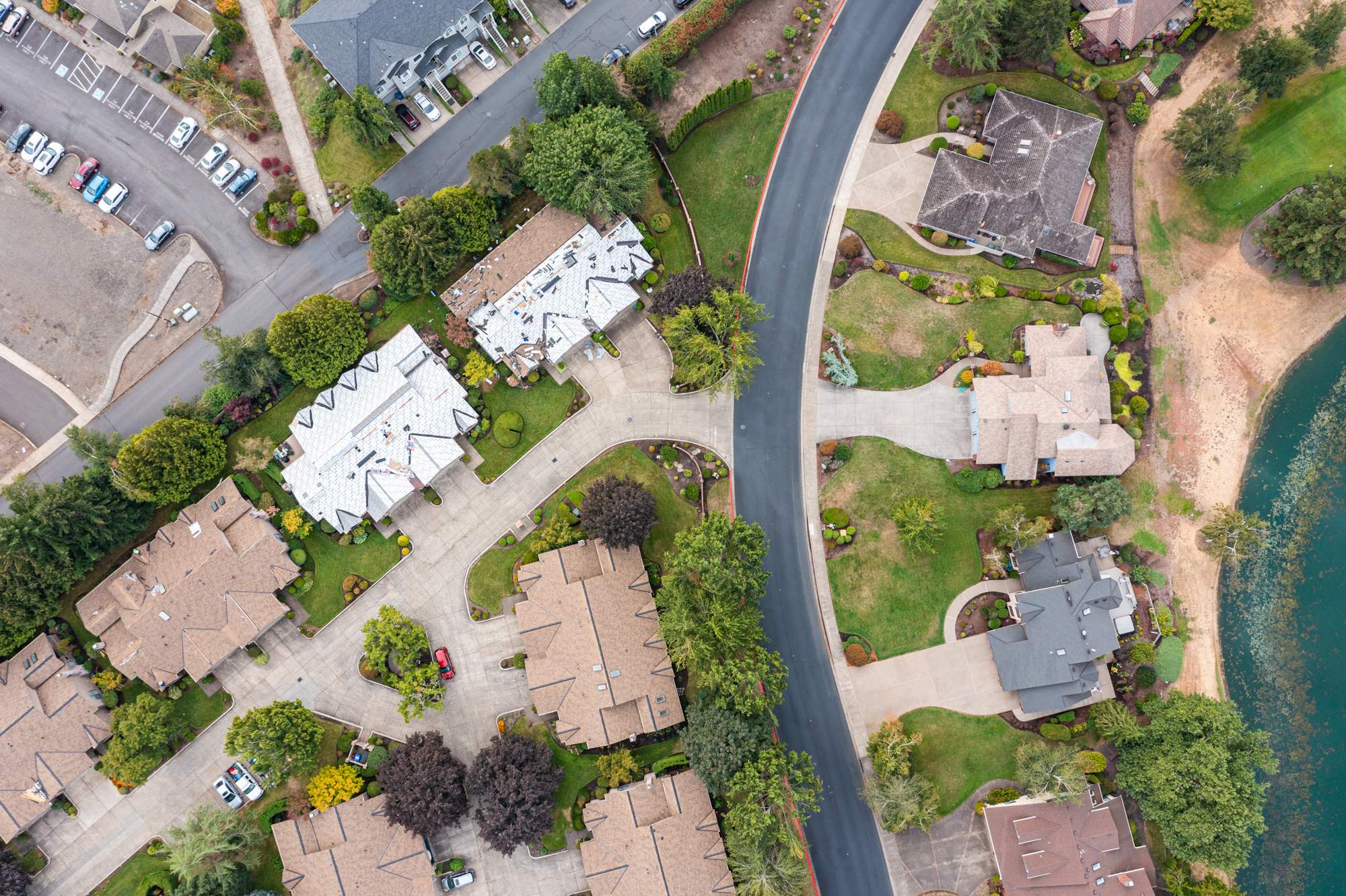 Large HOA Reroof project by Hawthorne General Construction