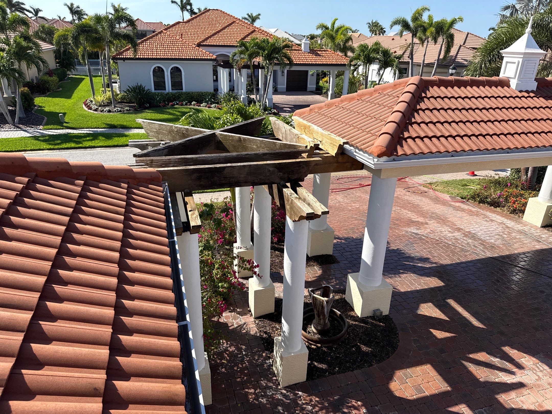 Roof Cleaning & Gutter Brightening | The Inlets Community | Manatee River | Bradenton, FL by Sunshine AquaWash