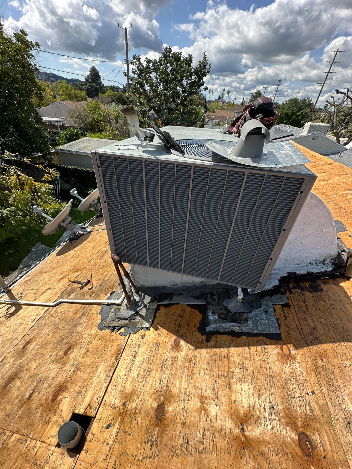 Roof Replacement - Burbank, CA 91505 by Epic Roof Replacement
