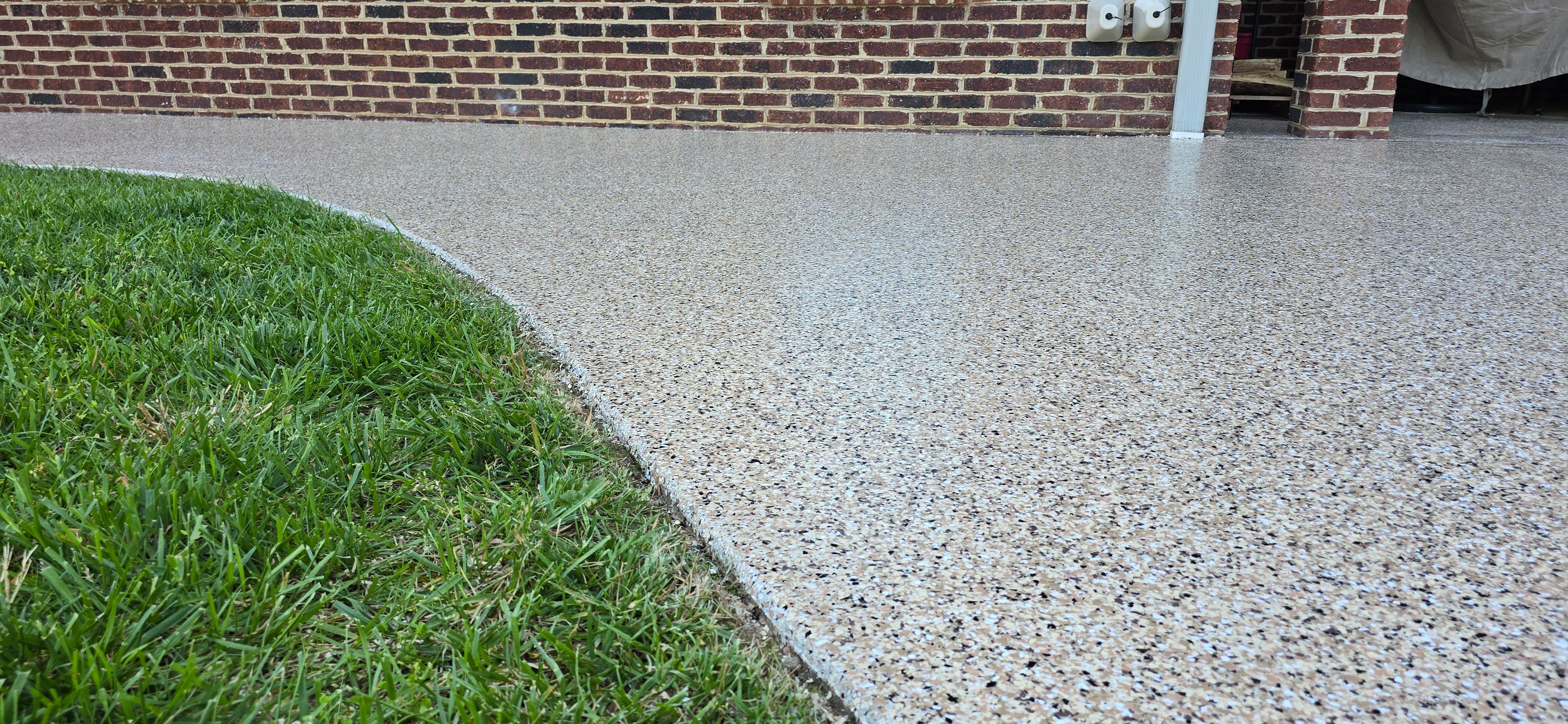 Back Patio using Saddletan by Elite Floor Solutions