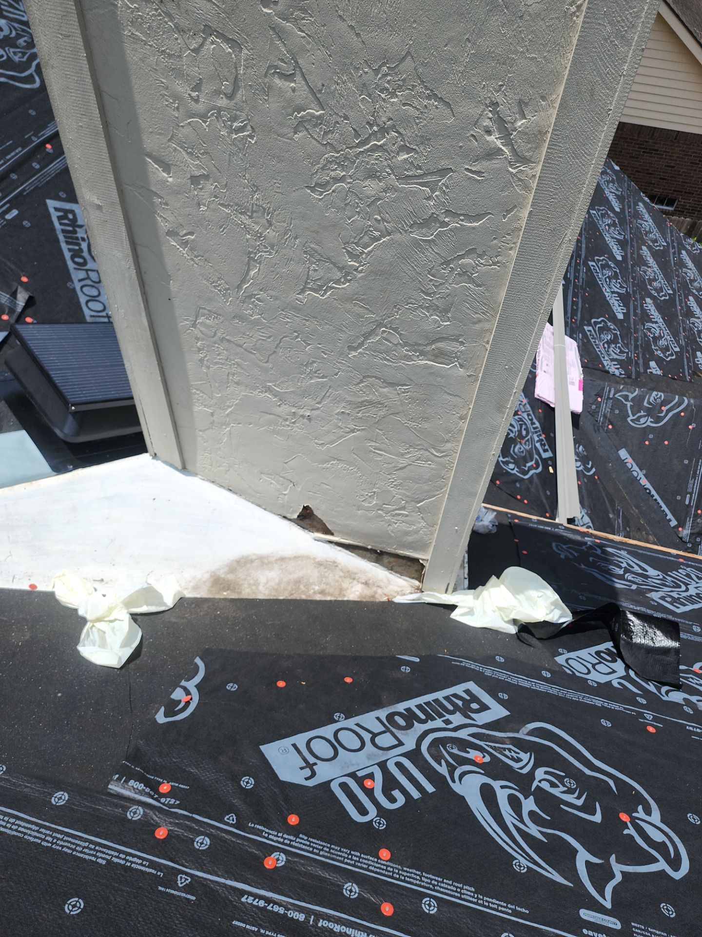 Residential Roofing Installation using Owen's Corning Duration (Lifetime) Shingles by Roof Repair Company