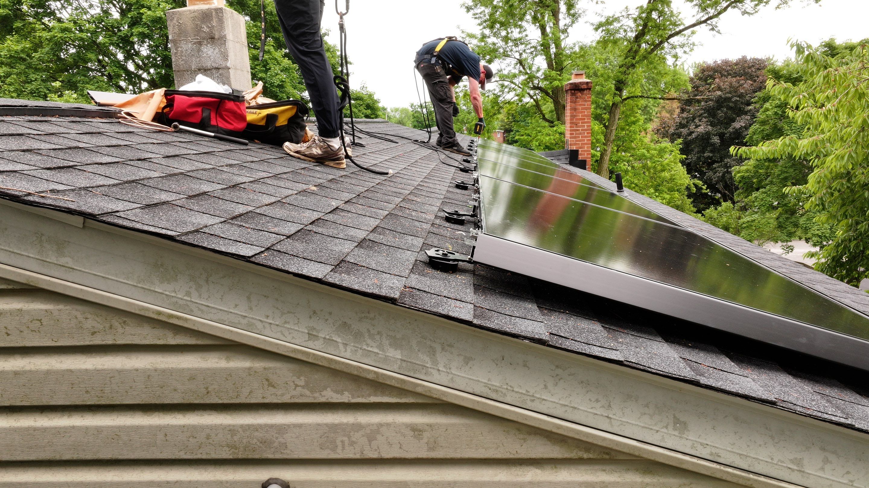 Tesla Solar Panel and Powerwall Installation 2026! by American Home Contractors