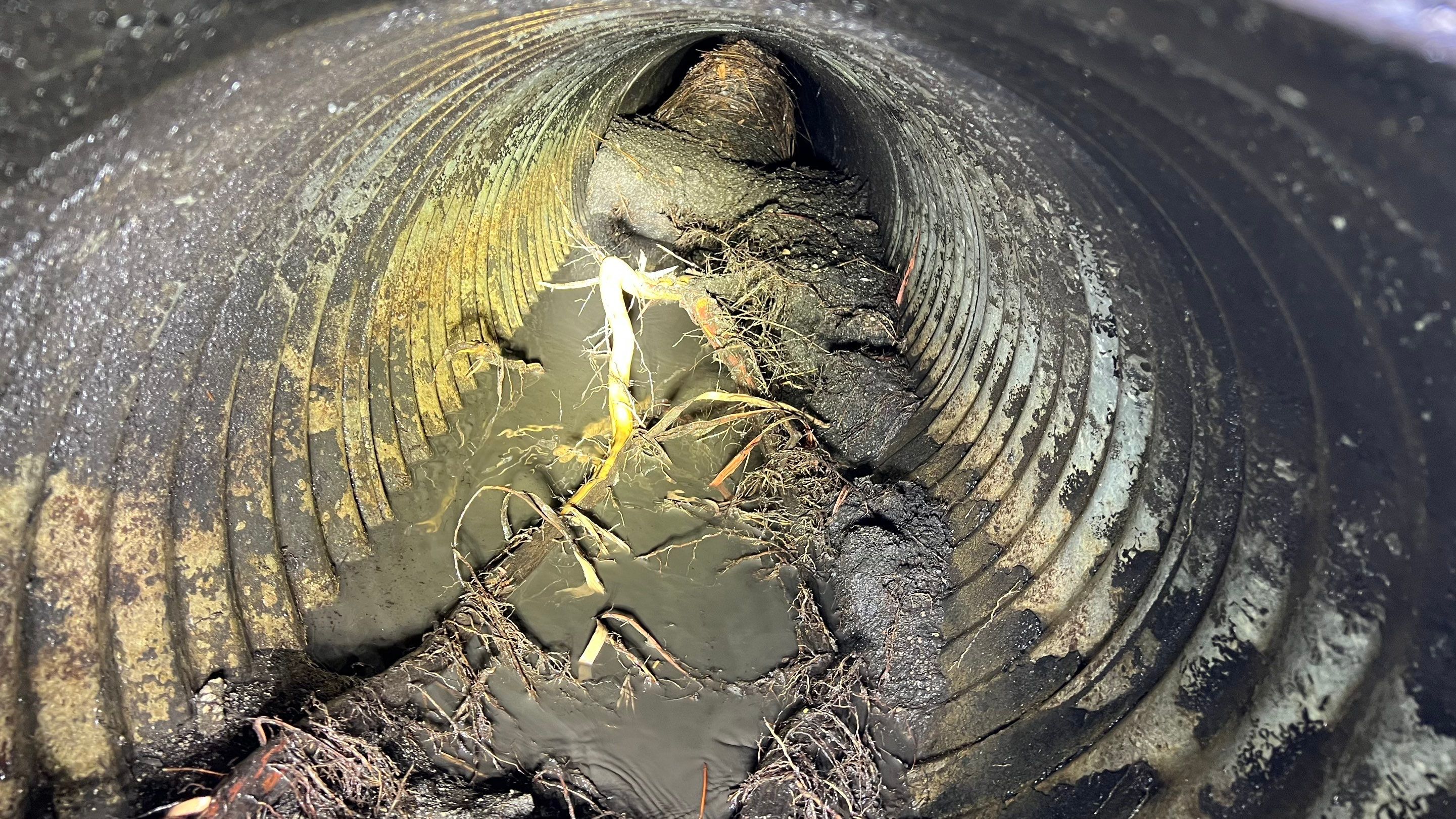 Apartment Complex Storm Water System Cleaning and Maintenance by APS Power & Water
