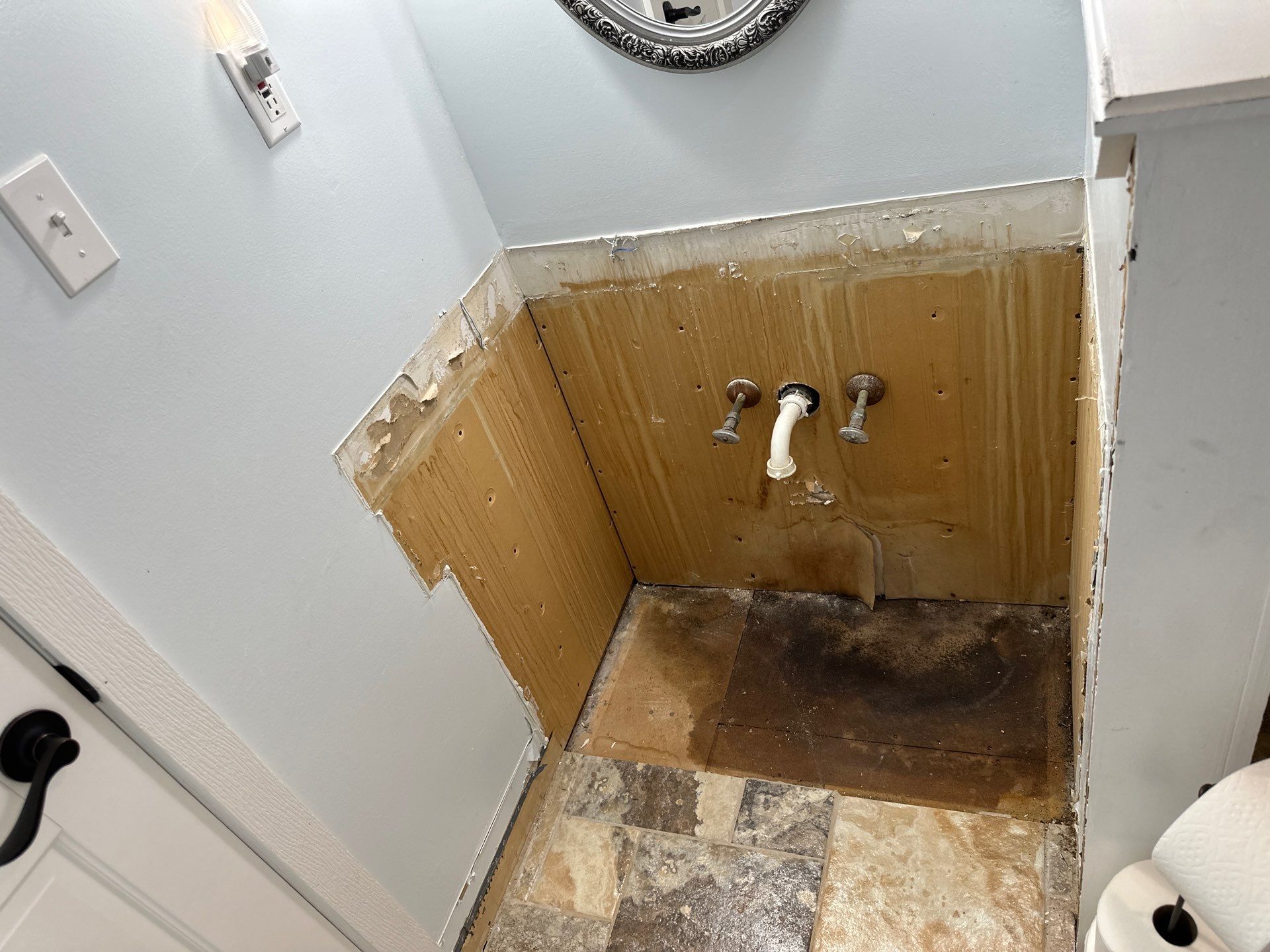 Becker Lake Home Bathroom Remodel by Kitchen Works LLC