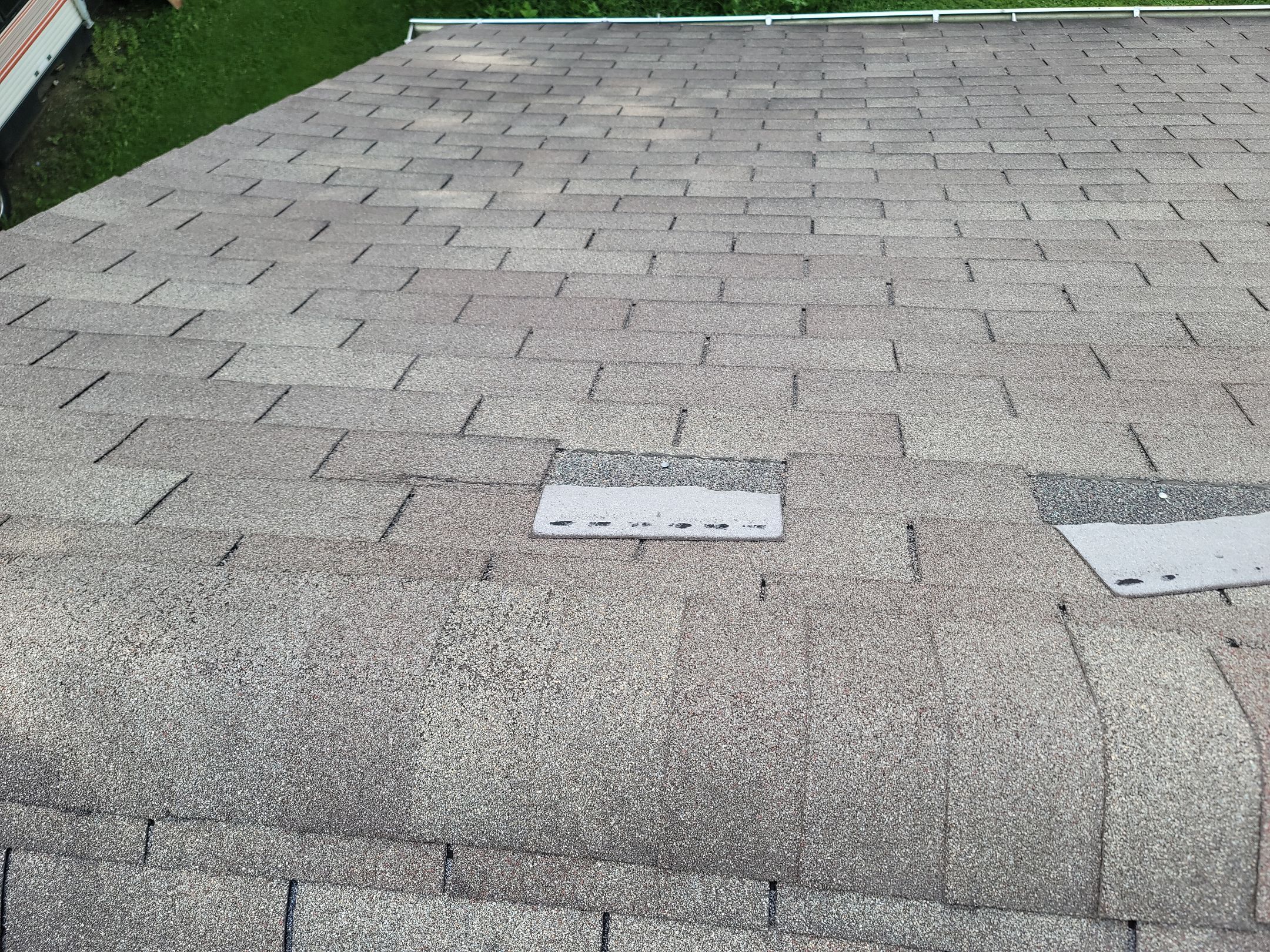 Atlas Pinnacle, Color, Pewter, Drip Edge, White by Eagle Eye Roofing