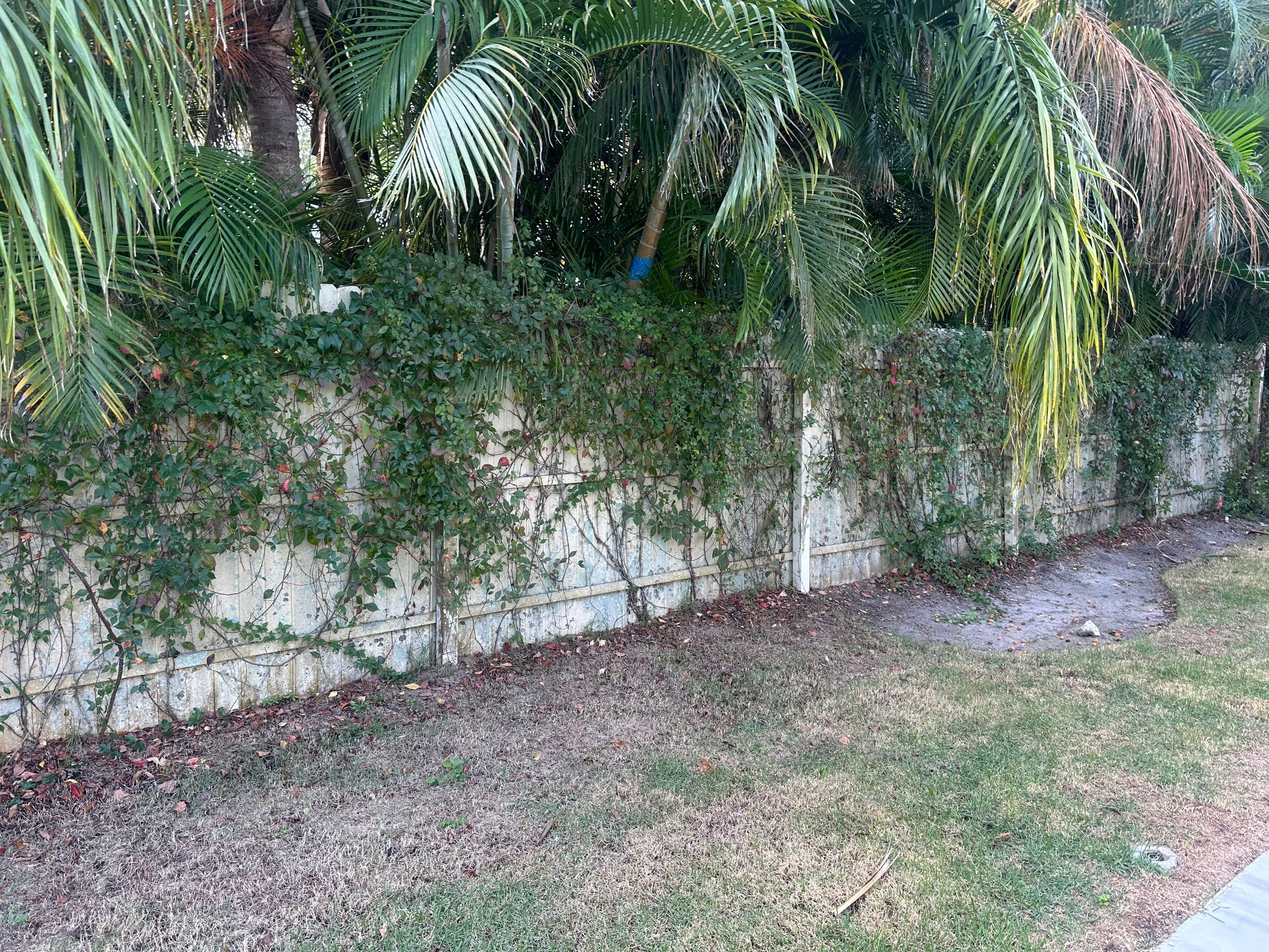 Mixed Material  by H&Y Fence