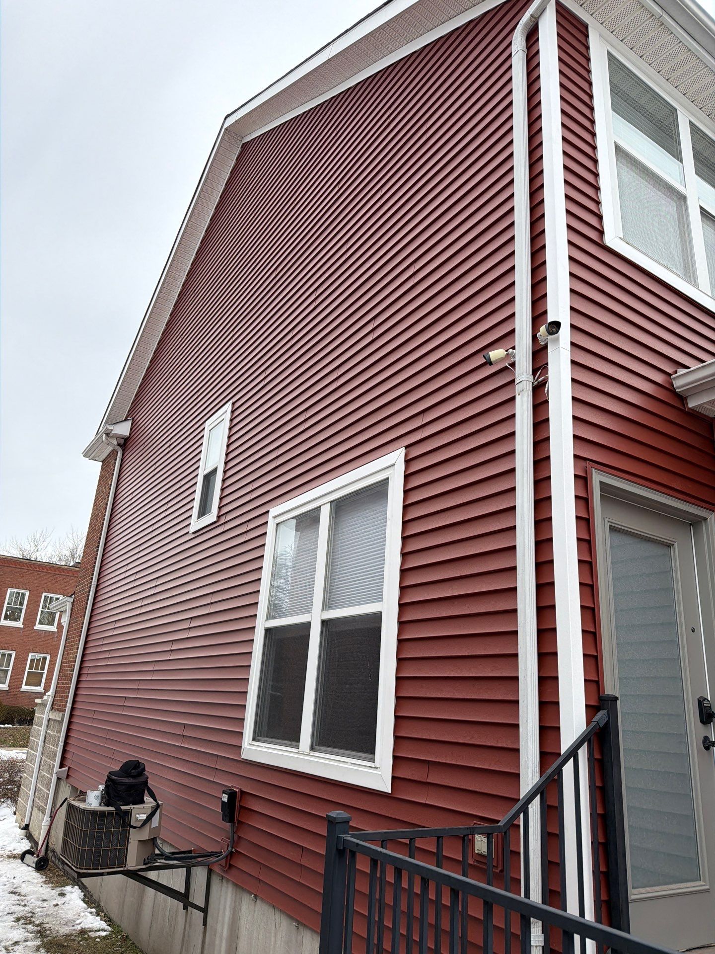 Fox Park Vinyl Siding Transformation | St. Louis, MO by Acute Roofing And Exteriors