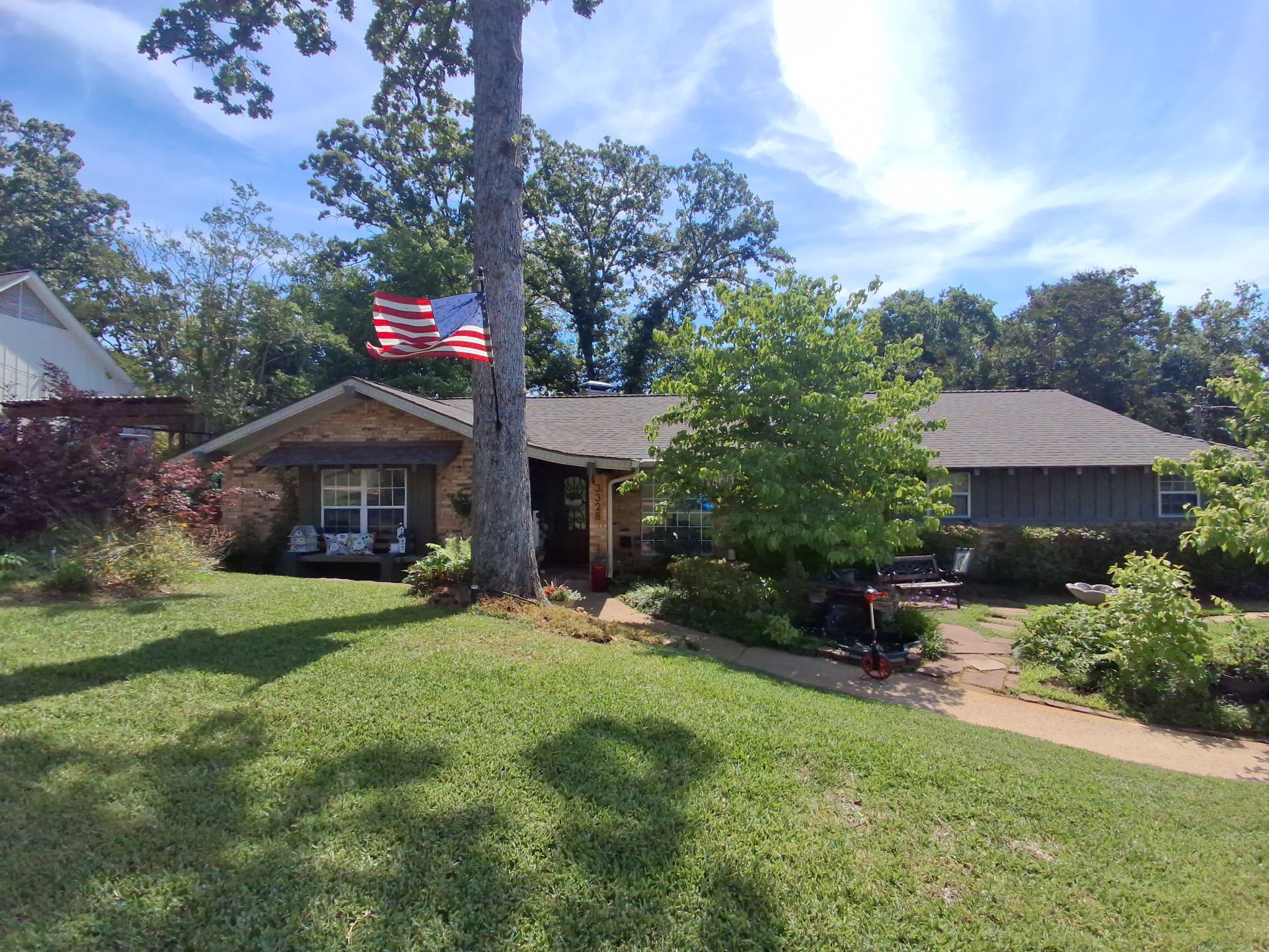 Clean, Consistent Finish on Paint Project in Tyler TX by Quality Coats Painting