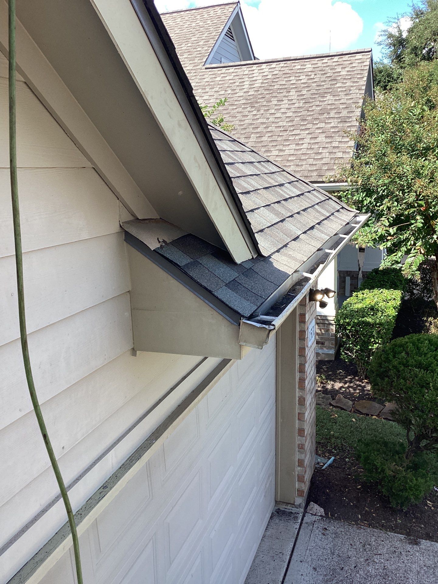 Residential Roofing Installation using Owen's Corning Duration (Lifetime) Shingles by Roof Repair Company