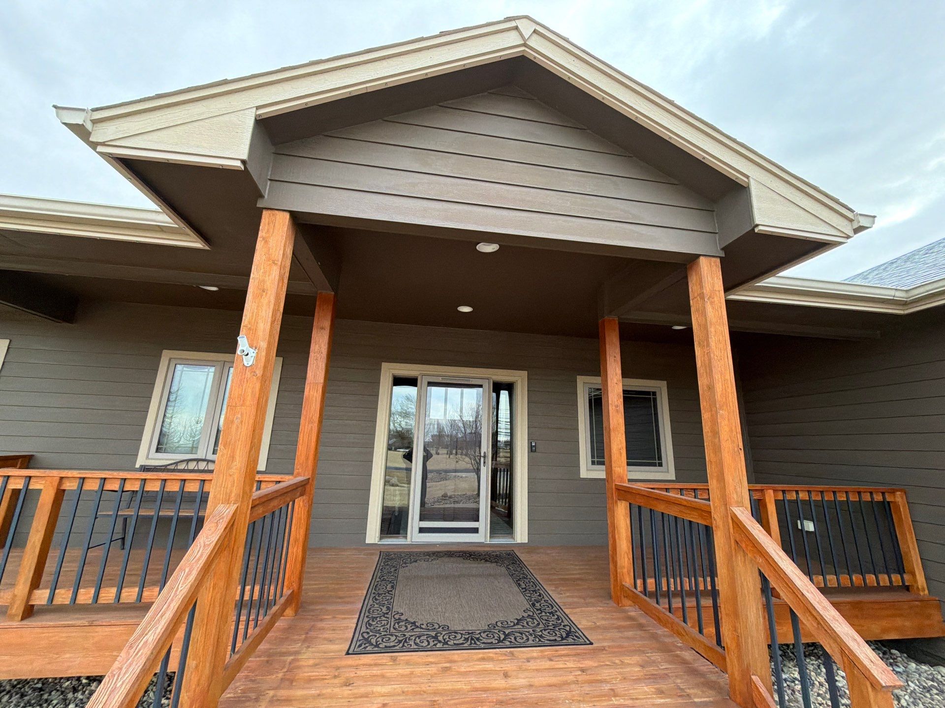 Residential Exterior Siding and Fascia Painting in Harrisburg by Select Painting, Coatings & Garage Cabinets