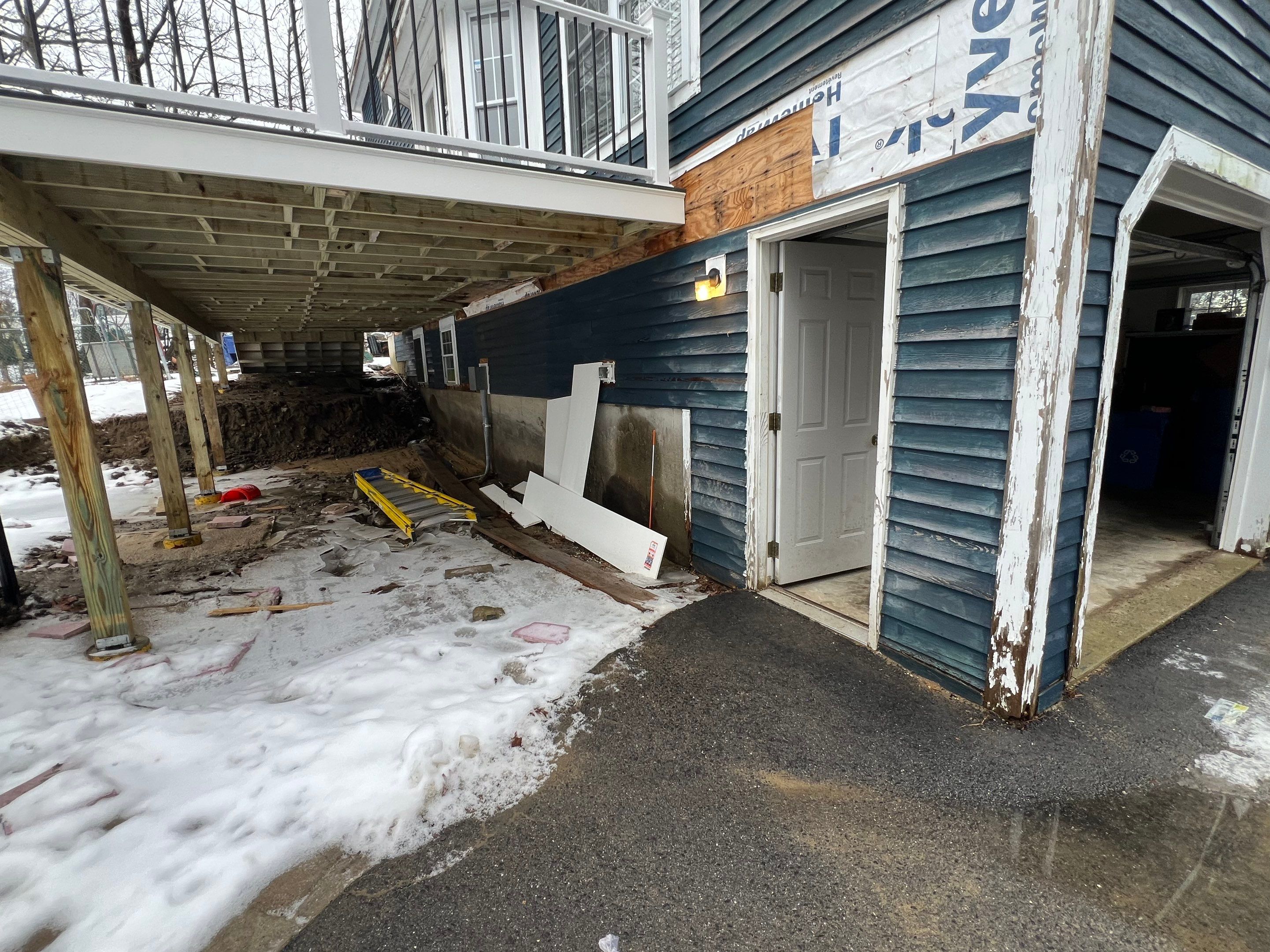 Exterior Transformation in Portsmouth New Hampshire by Tall pine roofing