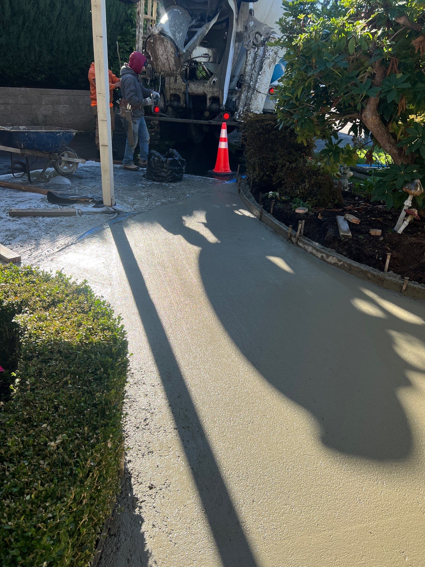 Gisela | Stamped Concrete Walkway  by Jireh Asphalt & Concrete Inc 