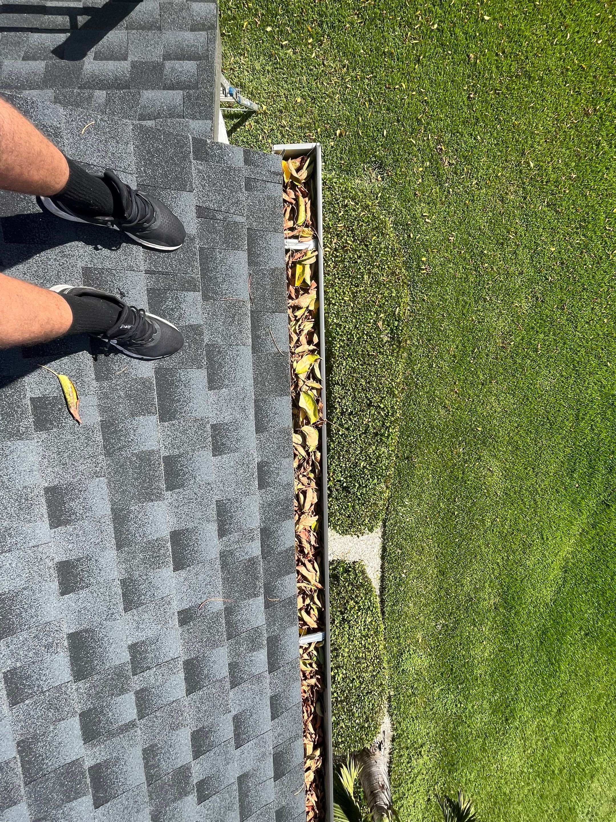 Professional Gutter Cleaning in Fort Myers FL by Gutter Professors