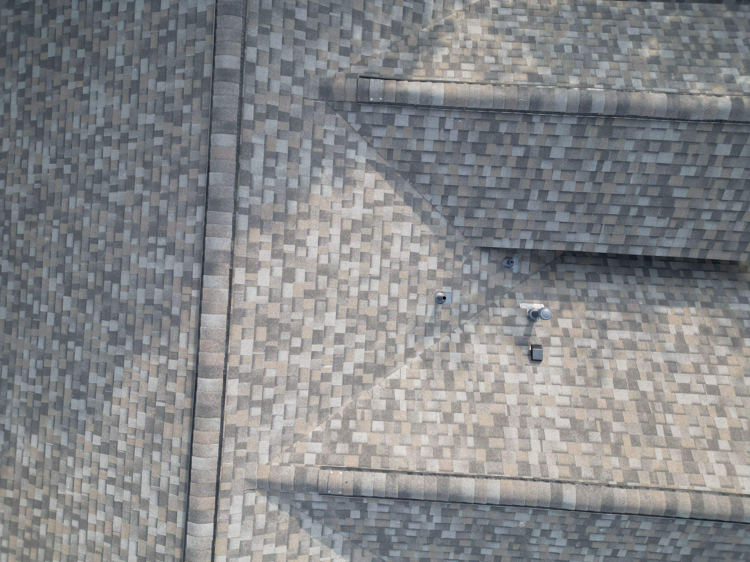 Williamsburg Gray - Owens Corning TruDefinition Duration by RoofsOnly.com