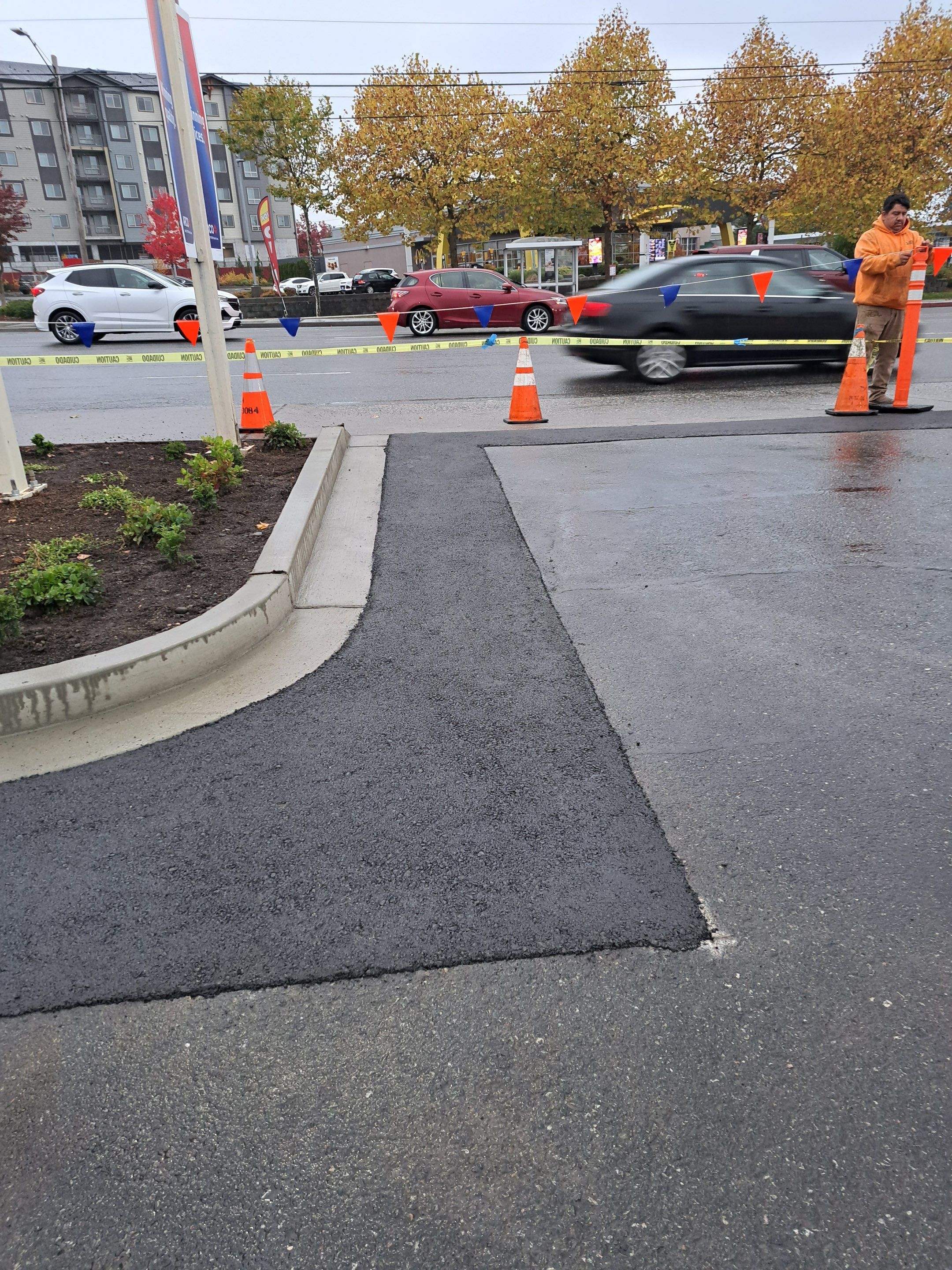 Project CSI, am-pm gas station.  by Jireh Asphalt & Concrete Inc 