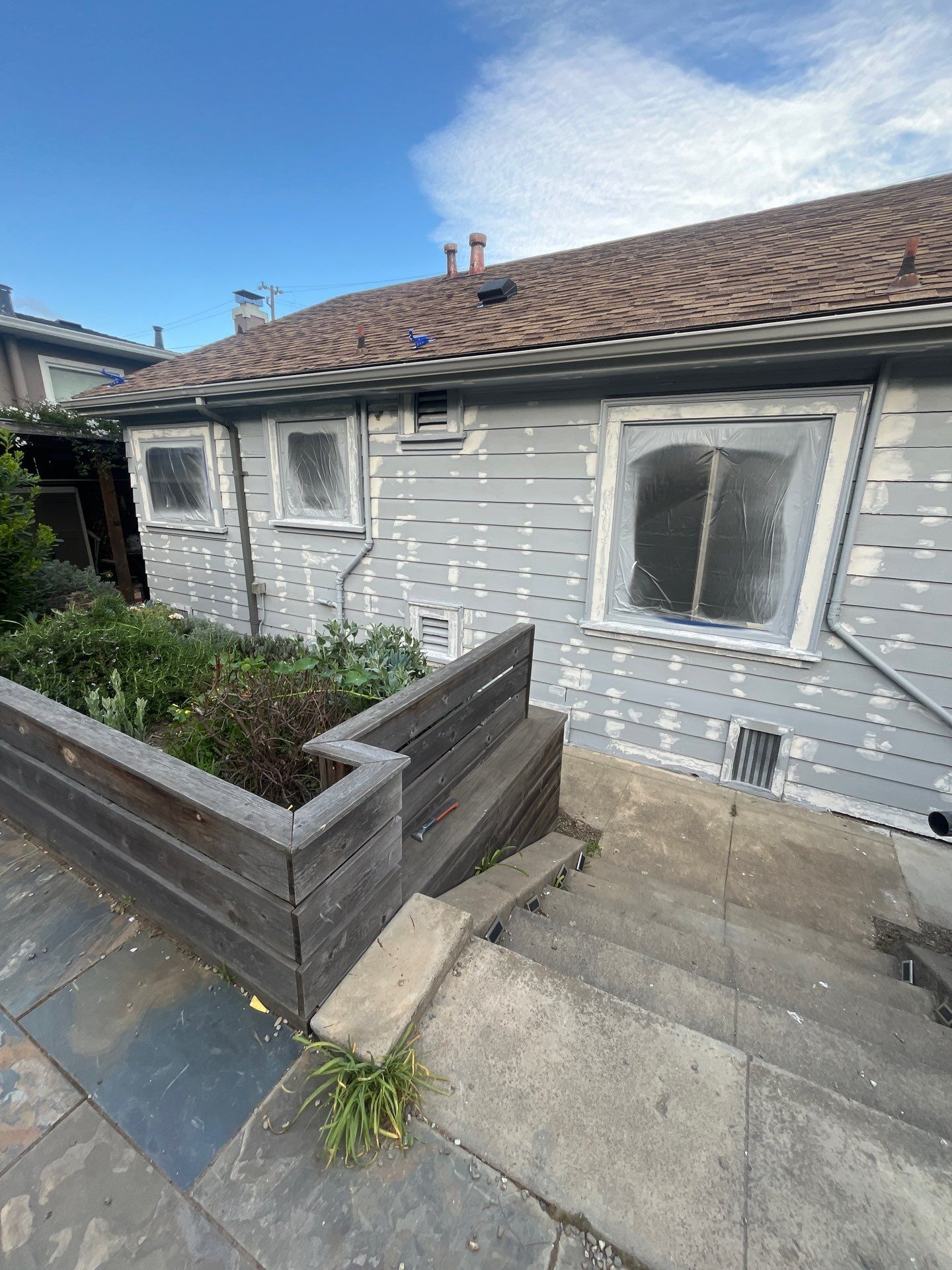 Project in Oakland by Herrera’s Bay Area Painting inc.