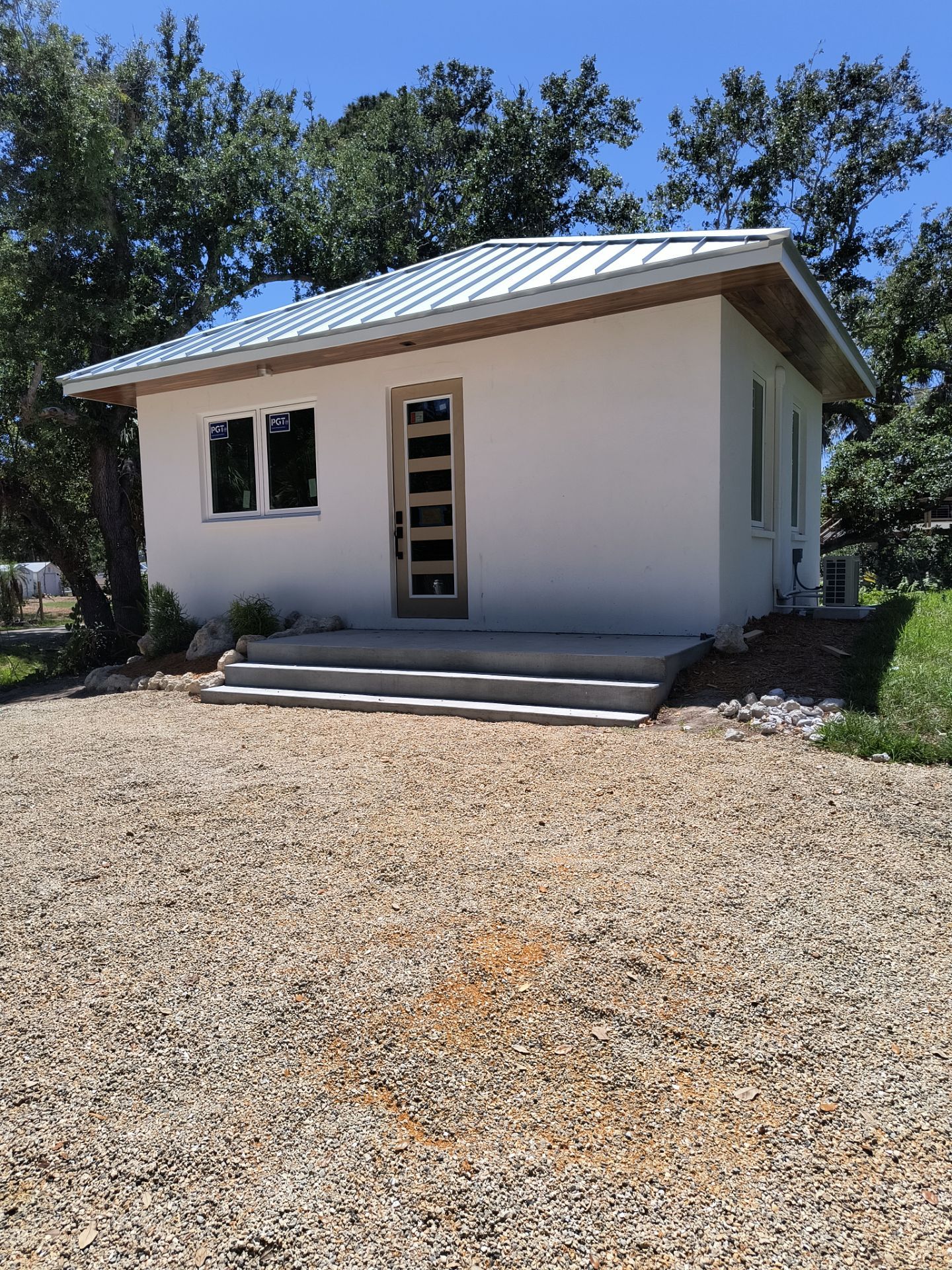 Half-Round Aluminum Gutters in Nokomis FL by Gutter Professors