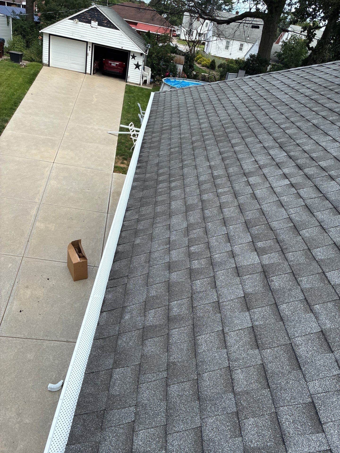 5, seamless gutter  by Hector’s gutter install 