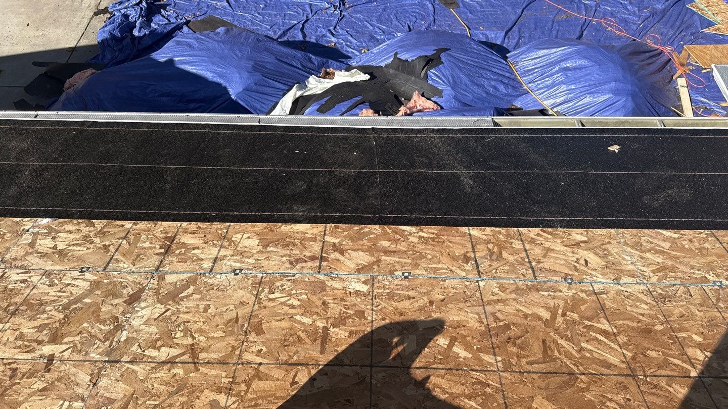 Roof Replacement using Owens Corning Williamsburg Grey by 180 Contractors