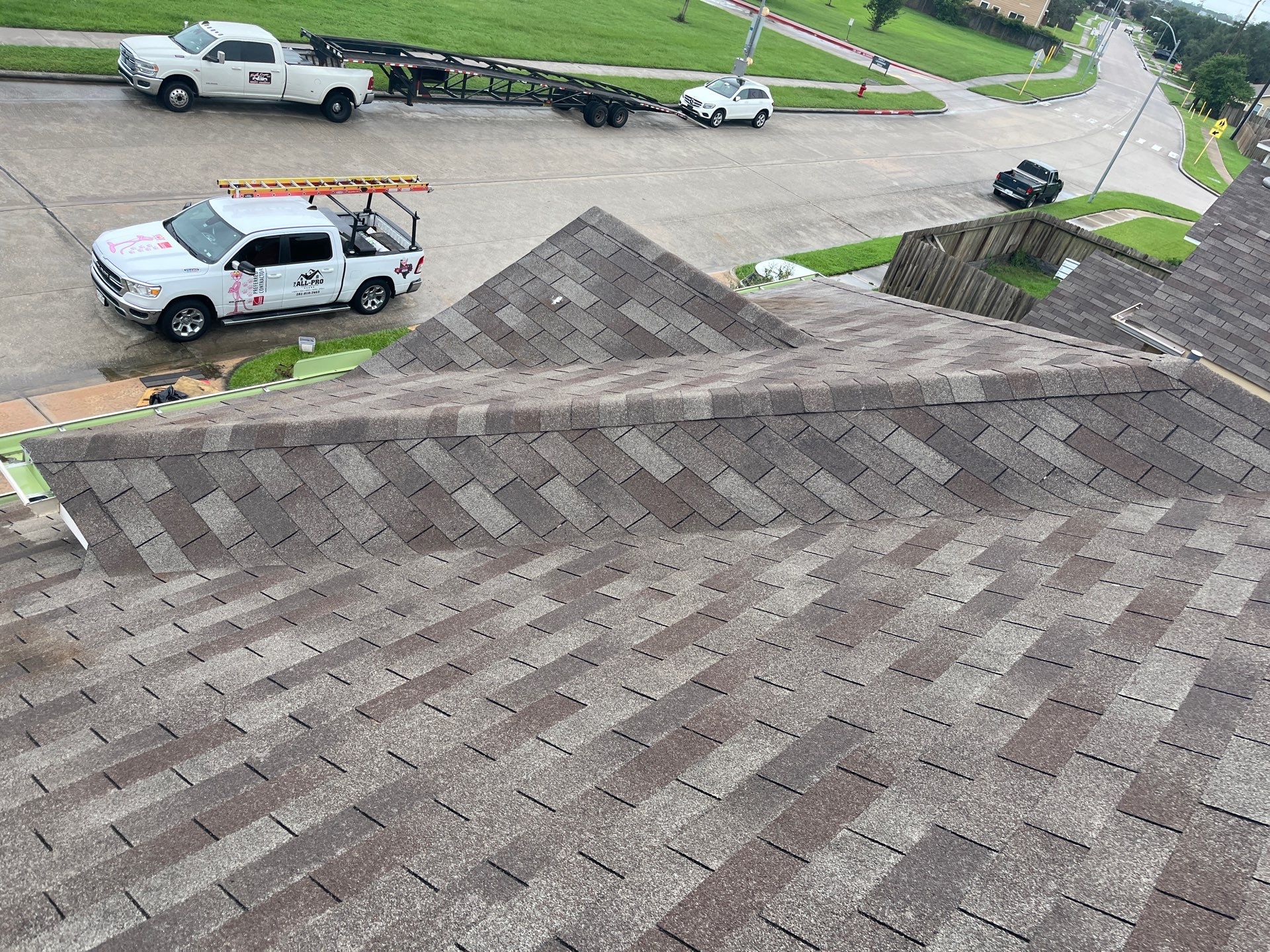 Hail Damage using Owen's Corning Duration (Lifetime) Shingles by Roof Repair Company