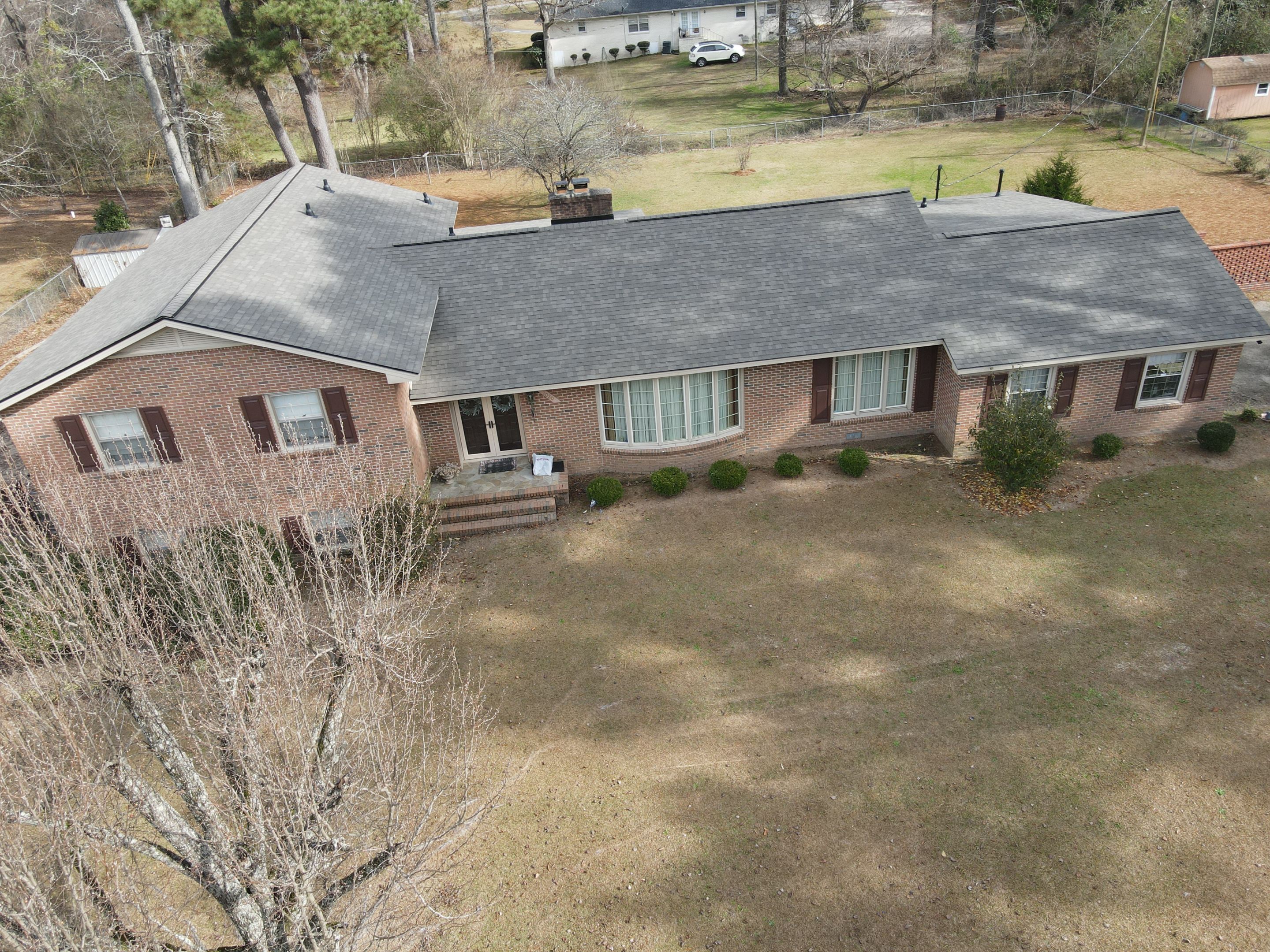 Residential Roofing Installation using Owens Corning Oakridge- Williamsburg Gray by Indigo State Roofing