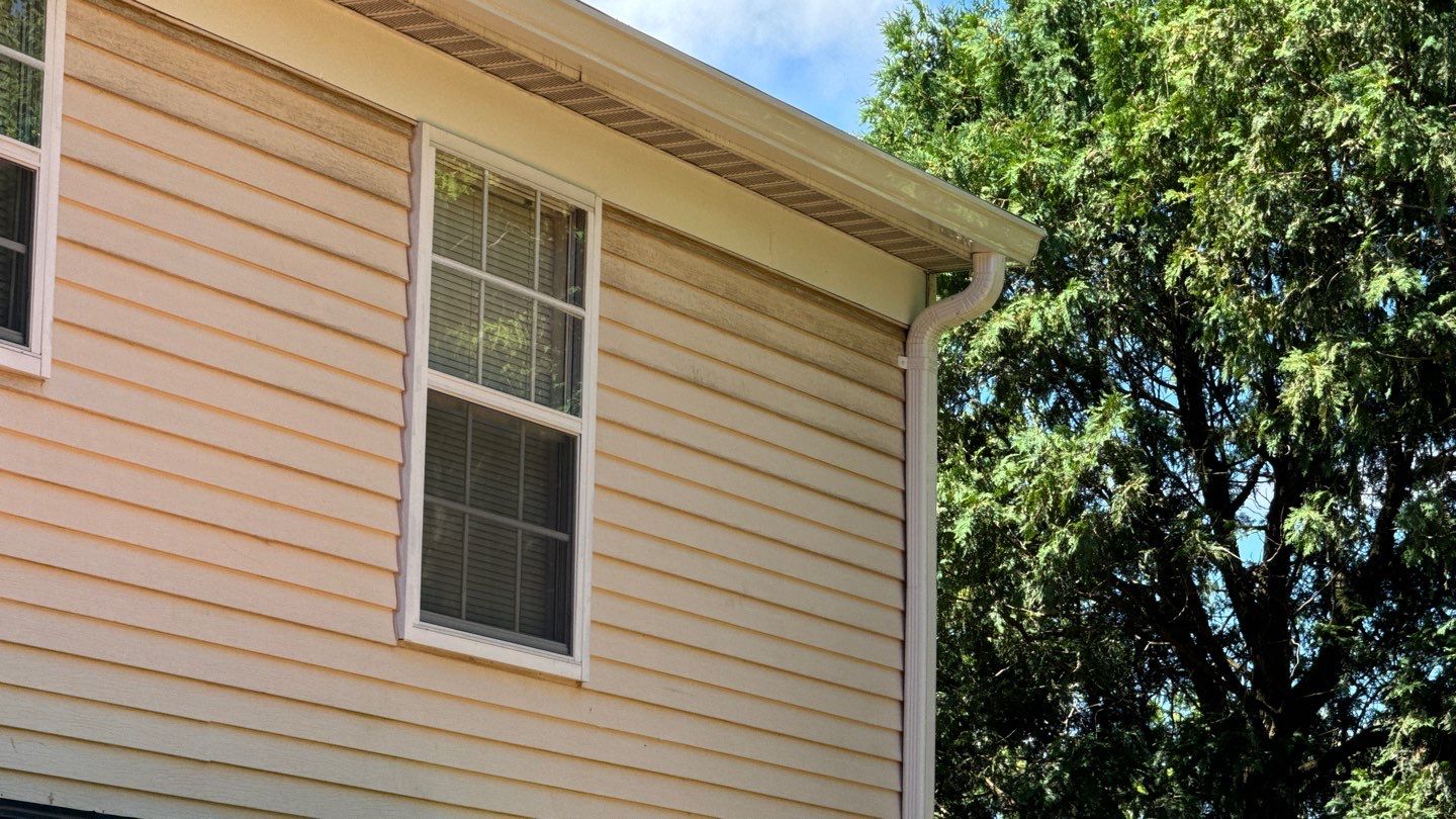 Falls Church: CertainTeed Landmark Pro Designer Shingles in Max Def Pewterwood by RM Banning, Inc.