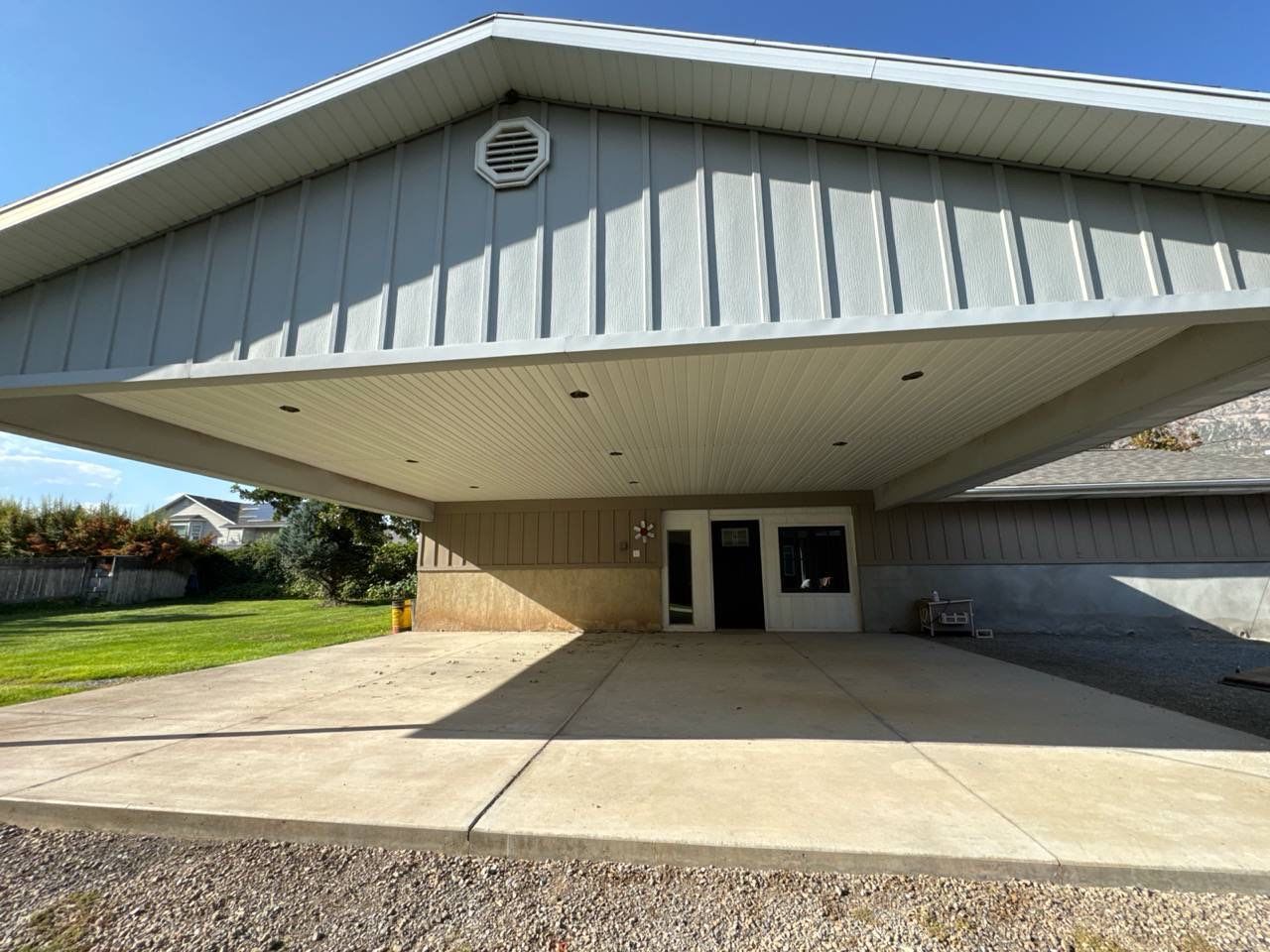 Pleasant Grove | Aluminum Soffit Modernization | Crisp White by Ideal Siding Utah