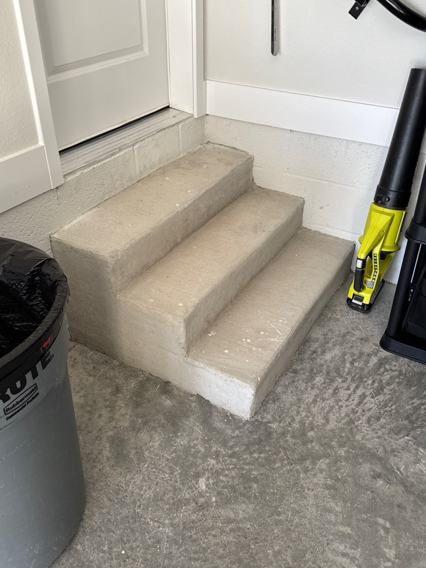 Sarasota, FL Garage Floor Coating by Performance Floors & Coating