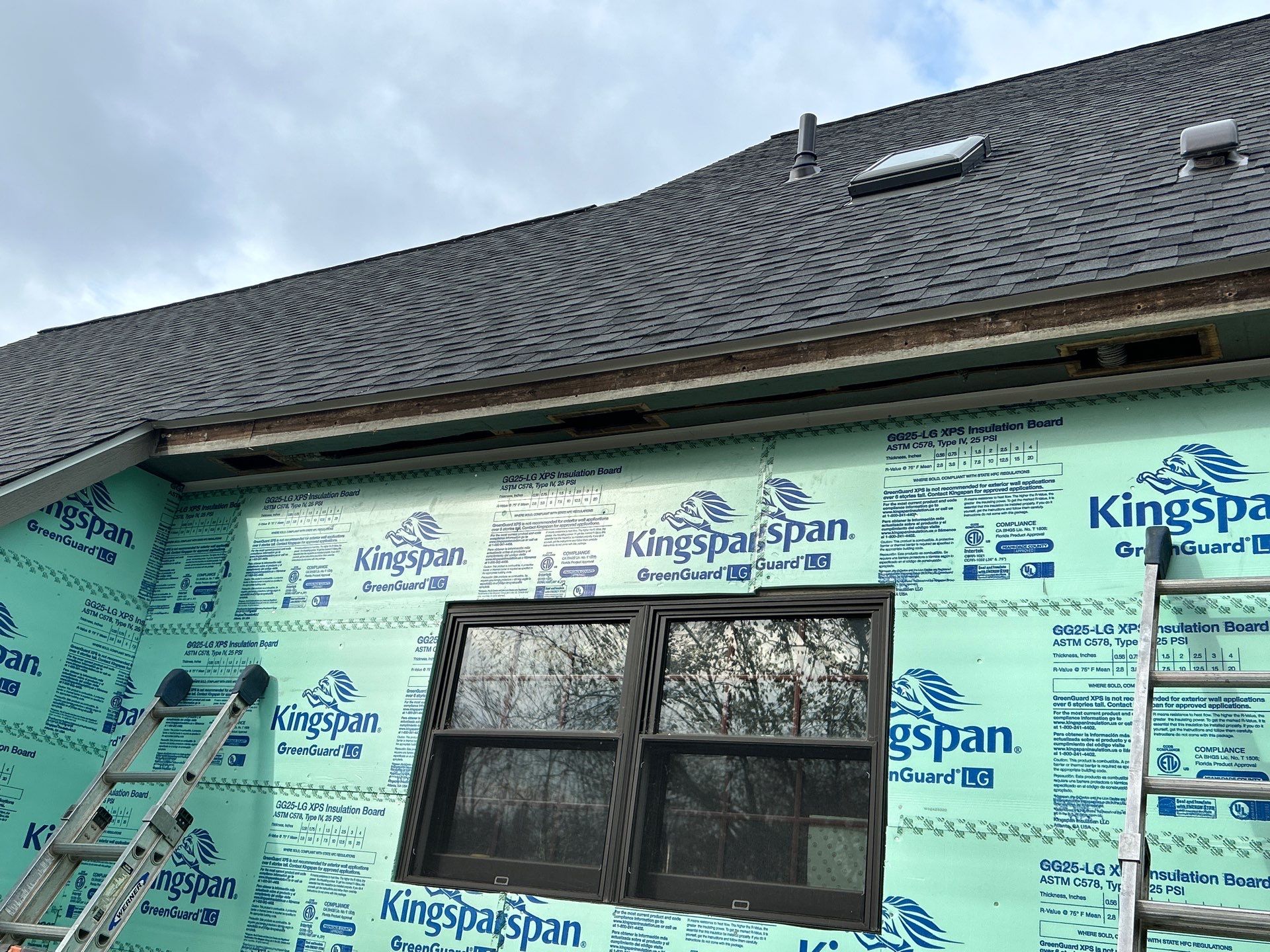 Roof Replacement using CertainTeed Northgate by 180 Contractors