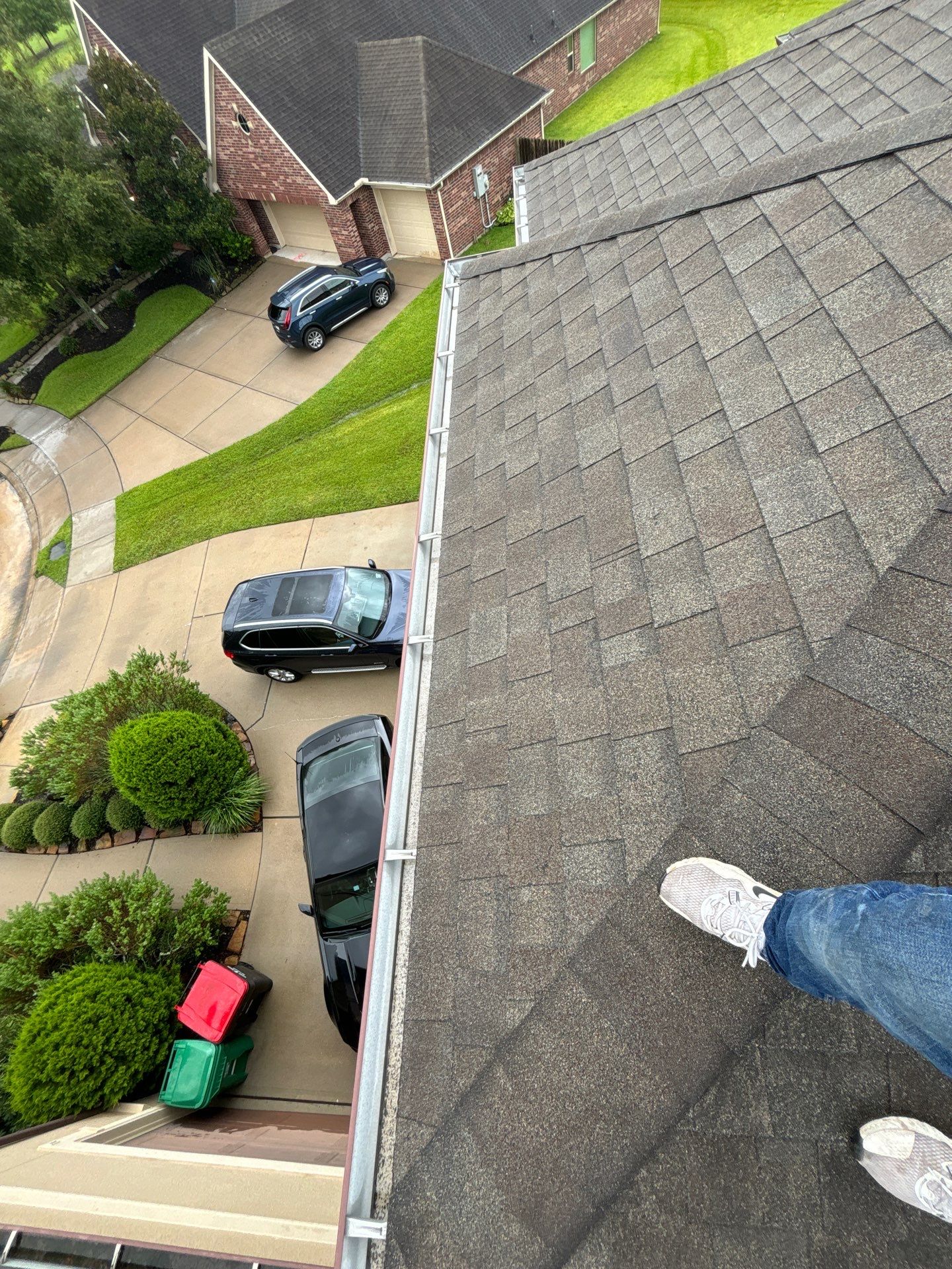 Residential Roofing Installation using Owen's Corning Duration (Lifetime) Shingles by Roof Repair Company