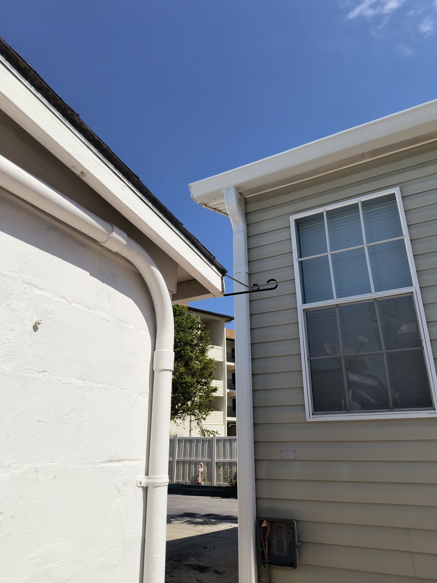 White K-Style Gutters for Beach Homes in Longboat Key FL by Gutter Professors